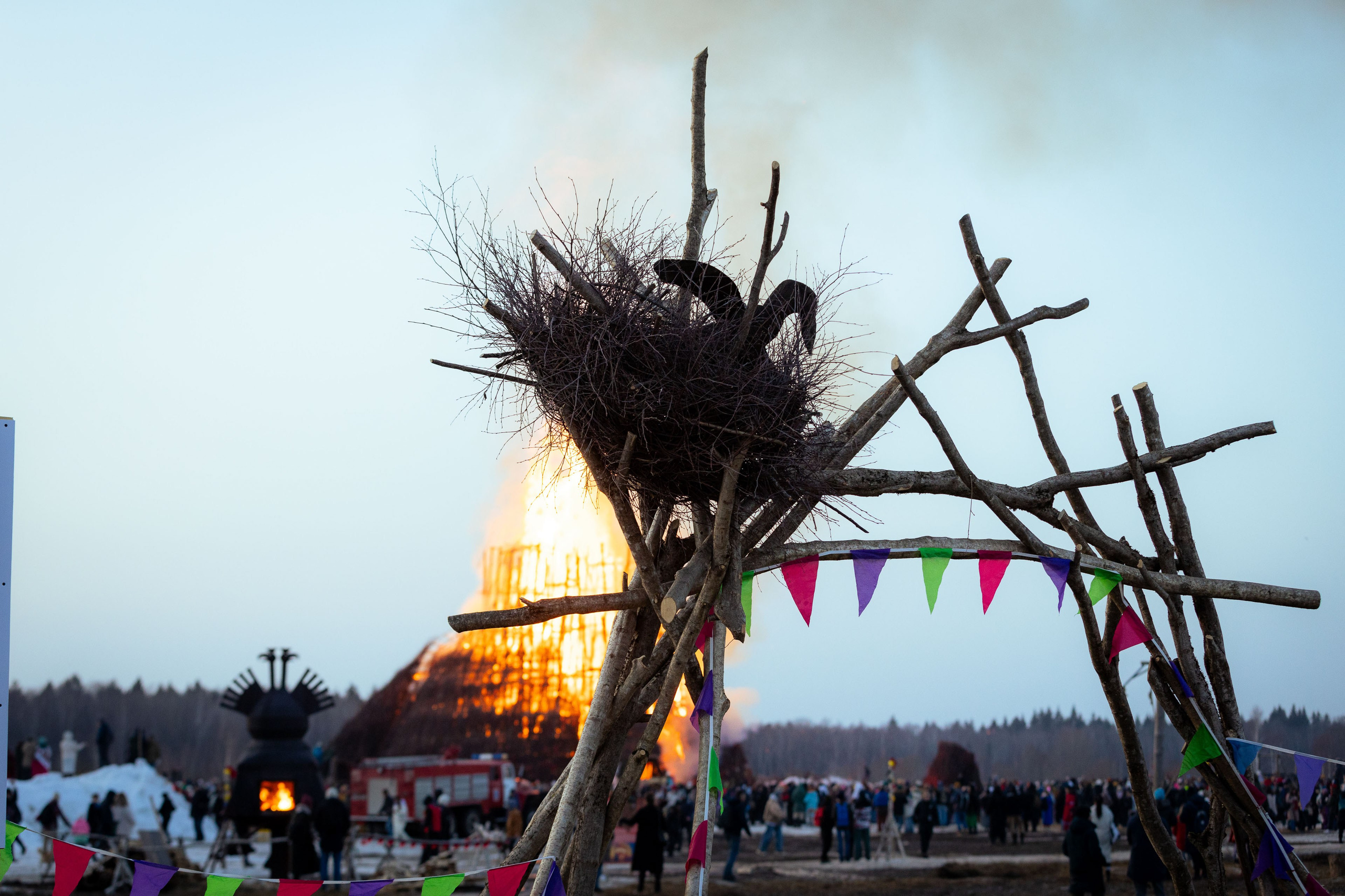 Масленица в Никола-Ленивце, весна 2024 г. Фотограф Виноградов Константин