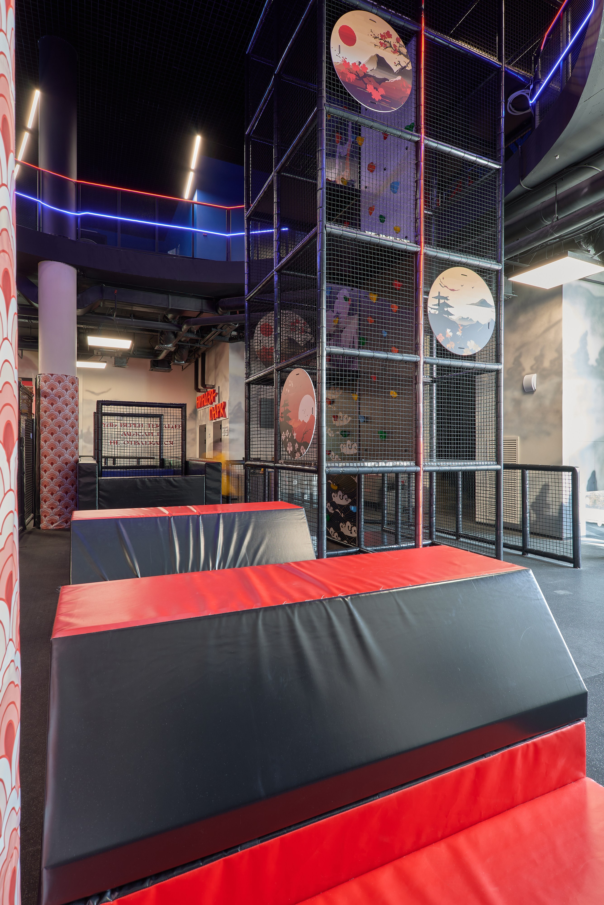 Детский центр Притяжение. Абросимов Лев интерьерный и архитектурный фотограф