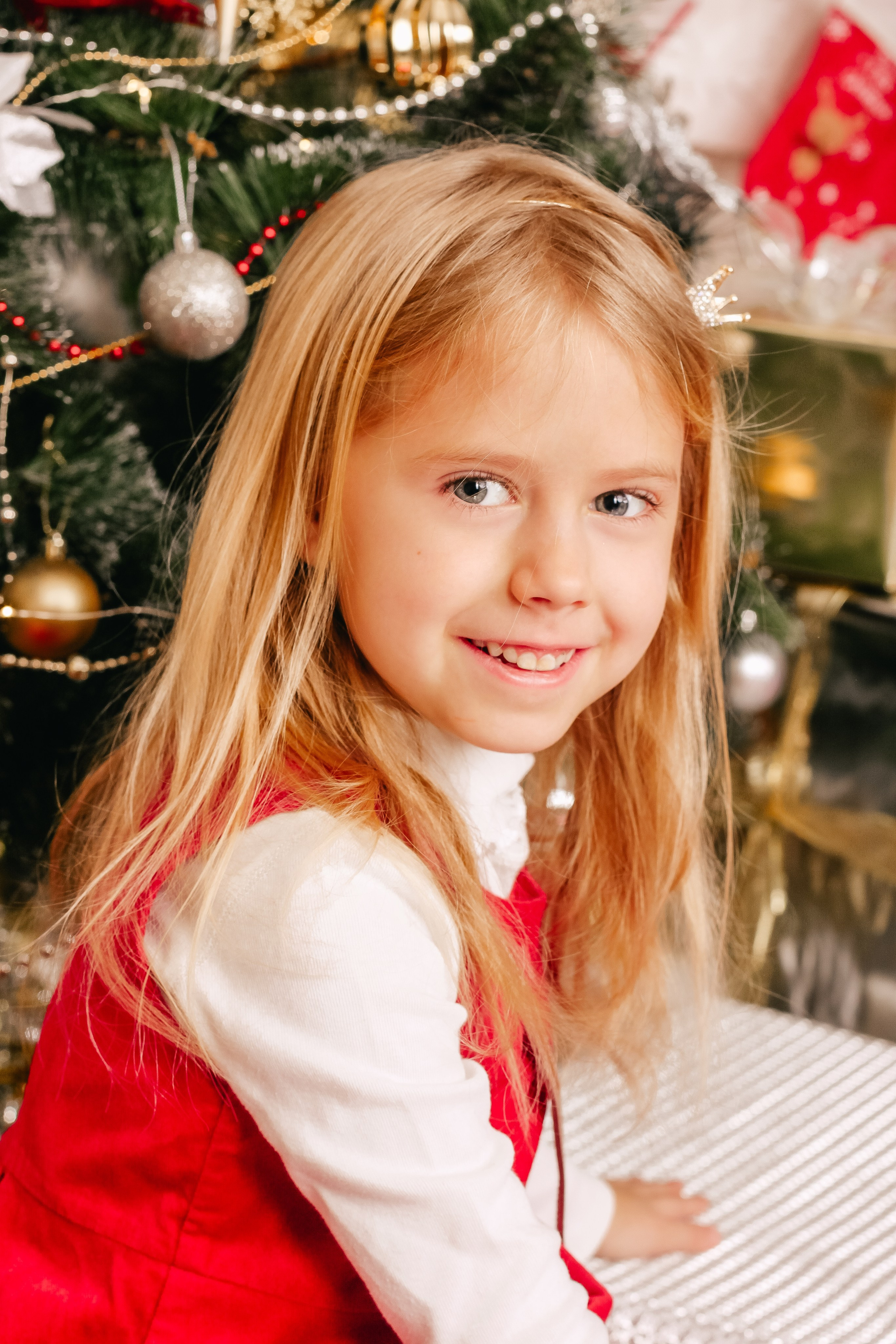 Полина, Глеб, Таисия. Главная