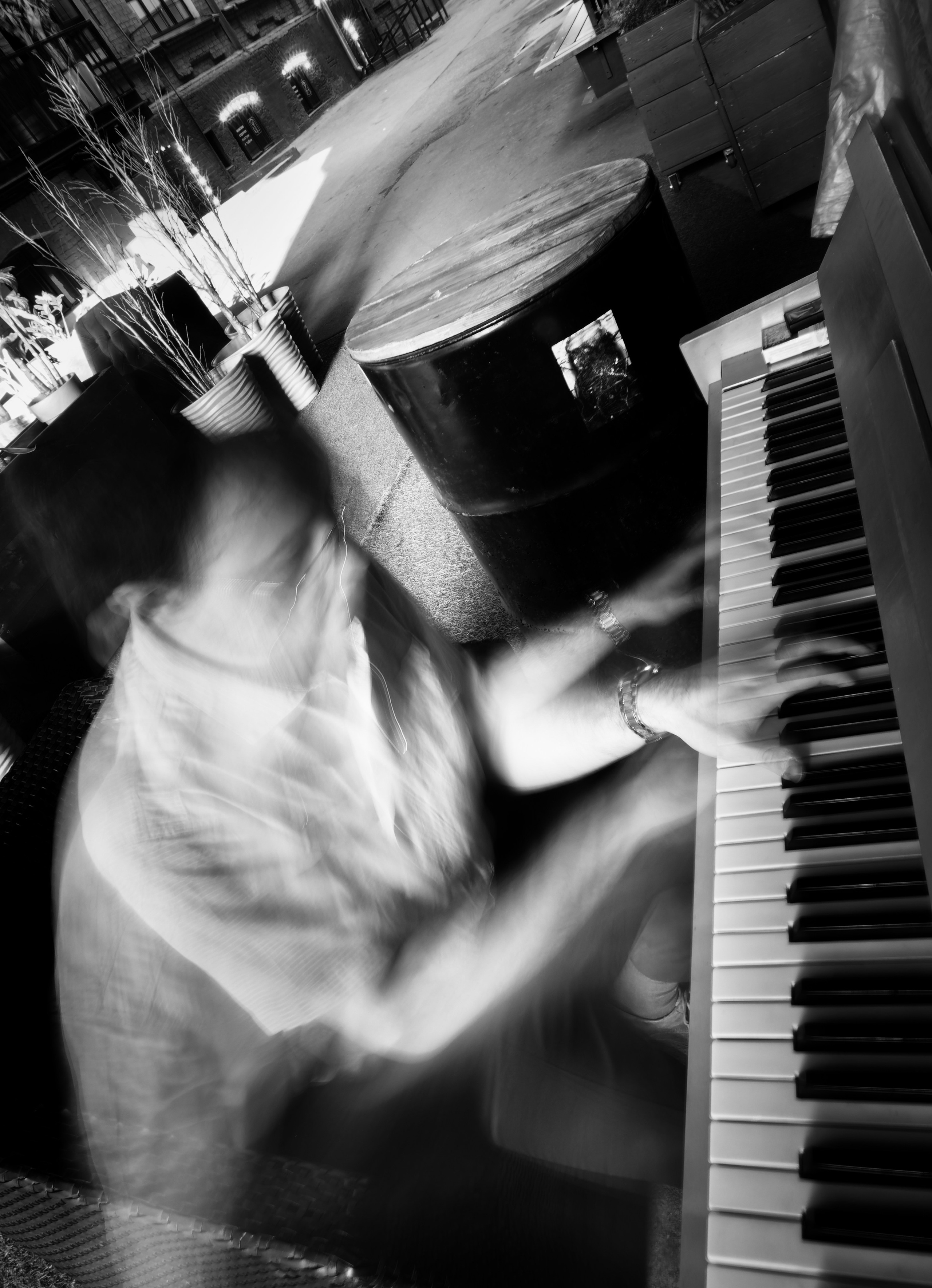 Арт. Oles Paritskiy