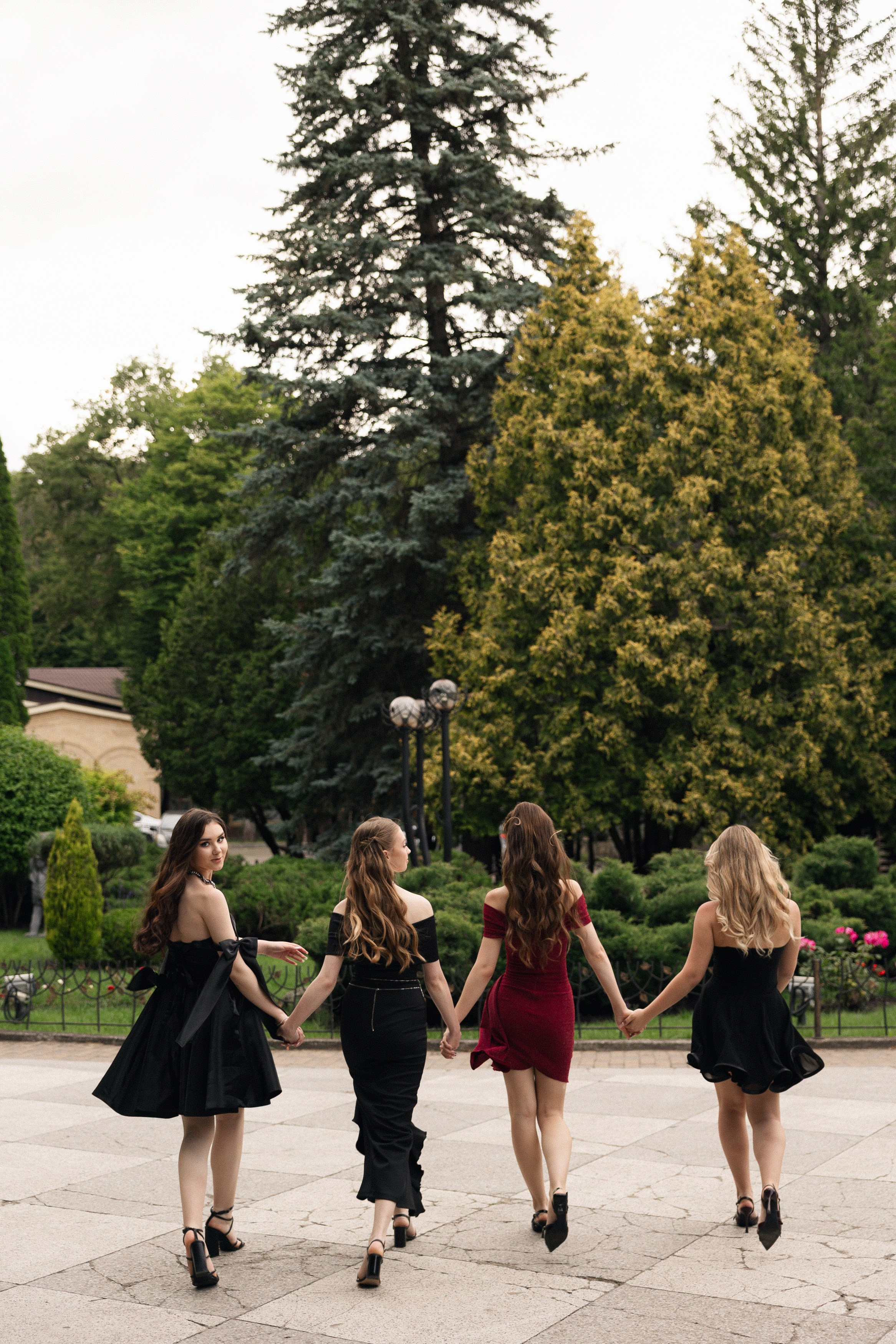 Ресторан «Лесная поляна». Свадебный фотограф Роман Еремеев