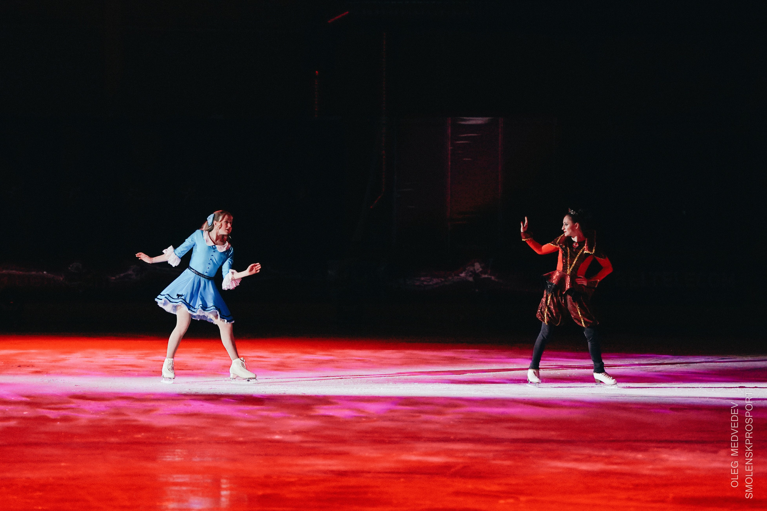 Алиса в стране чудес шоу на льду. Спортивный фотограф Олег Медведев | prosport67 | Смоленск