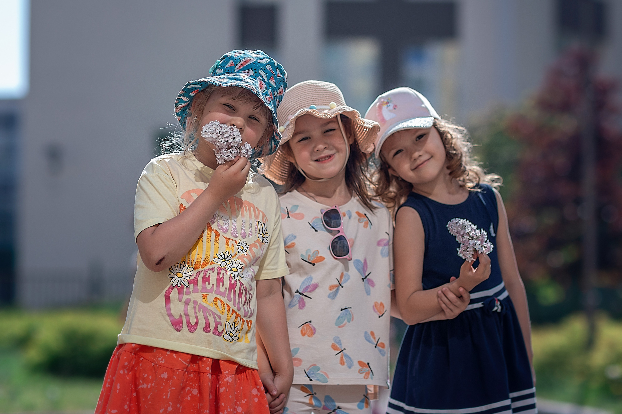 Весна в саду_2024 год. Семейный фотограф в Санкт-Петербурге