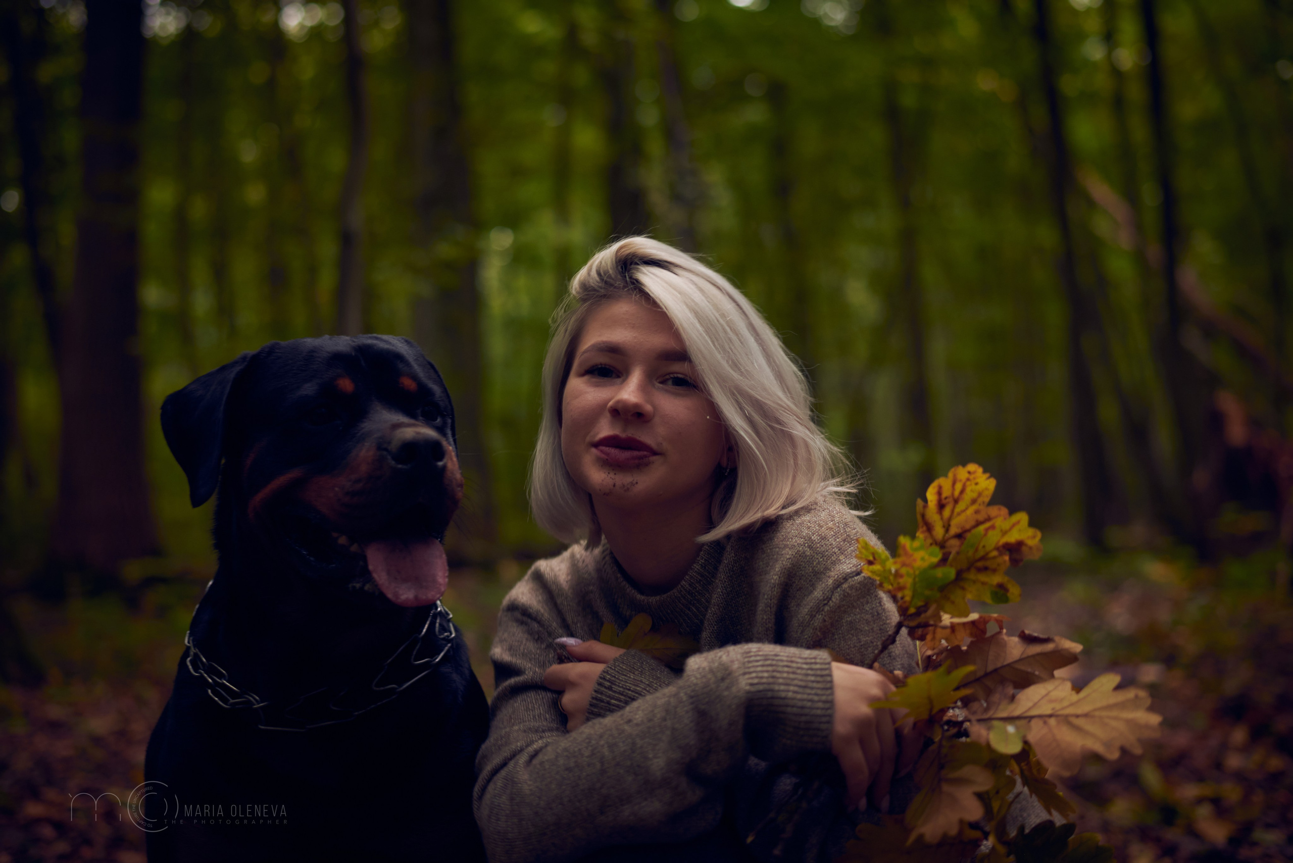 Прогулка с собакой. Фотограф Мария Оленева