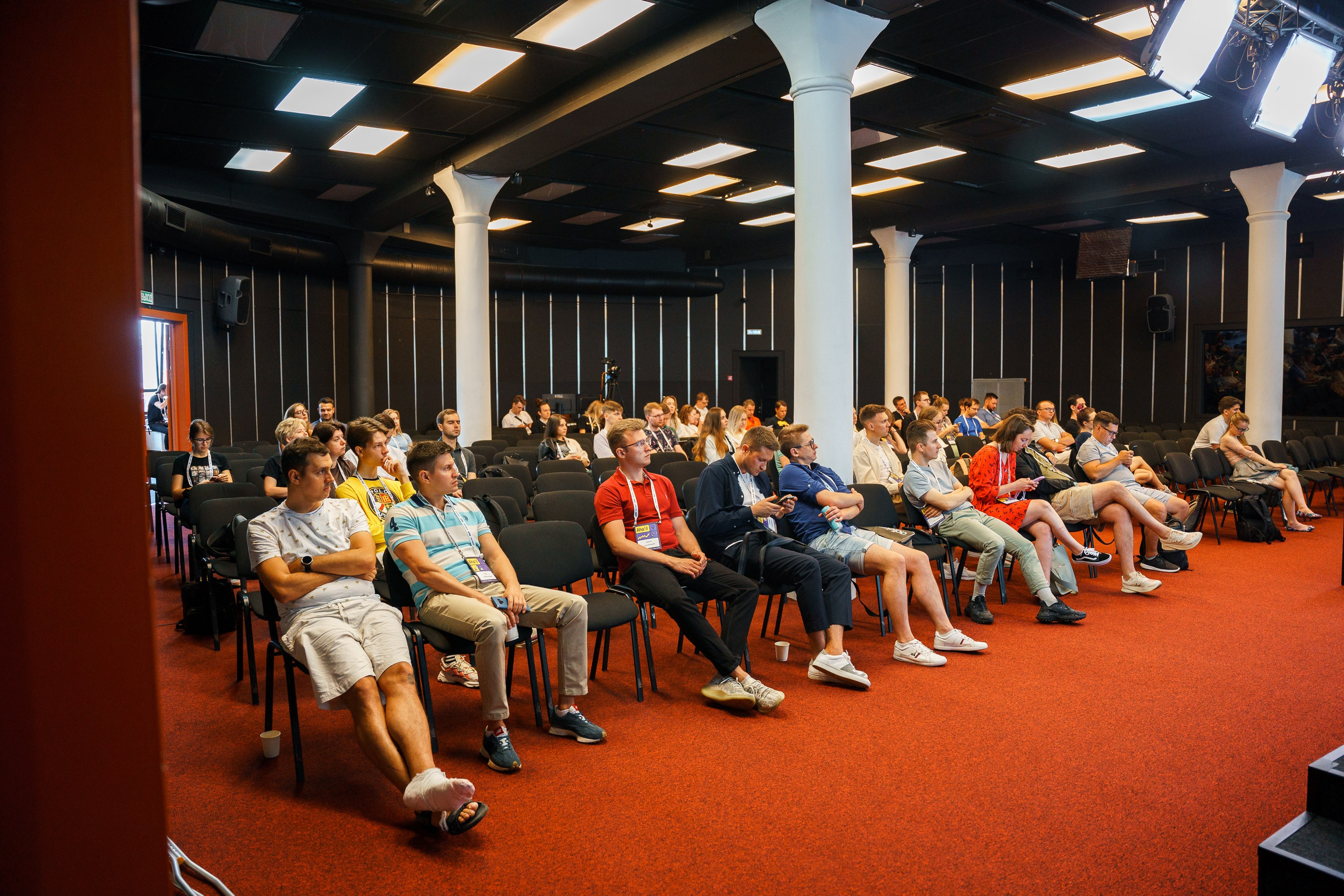 Aha! — 8 июля 2022. Фотобанк Матемаркетинг