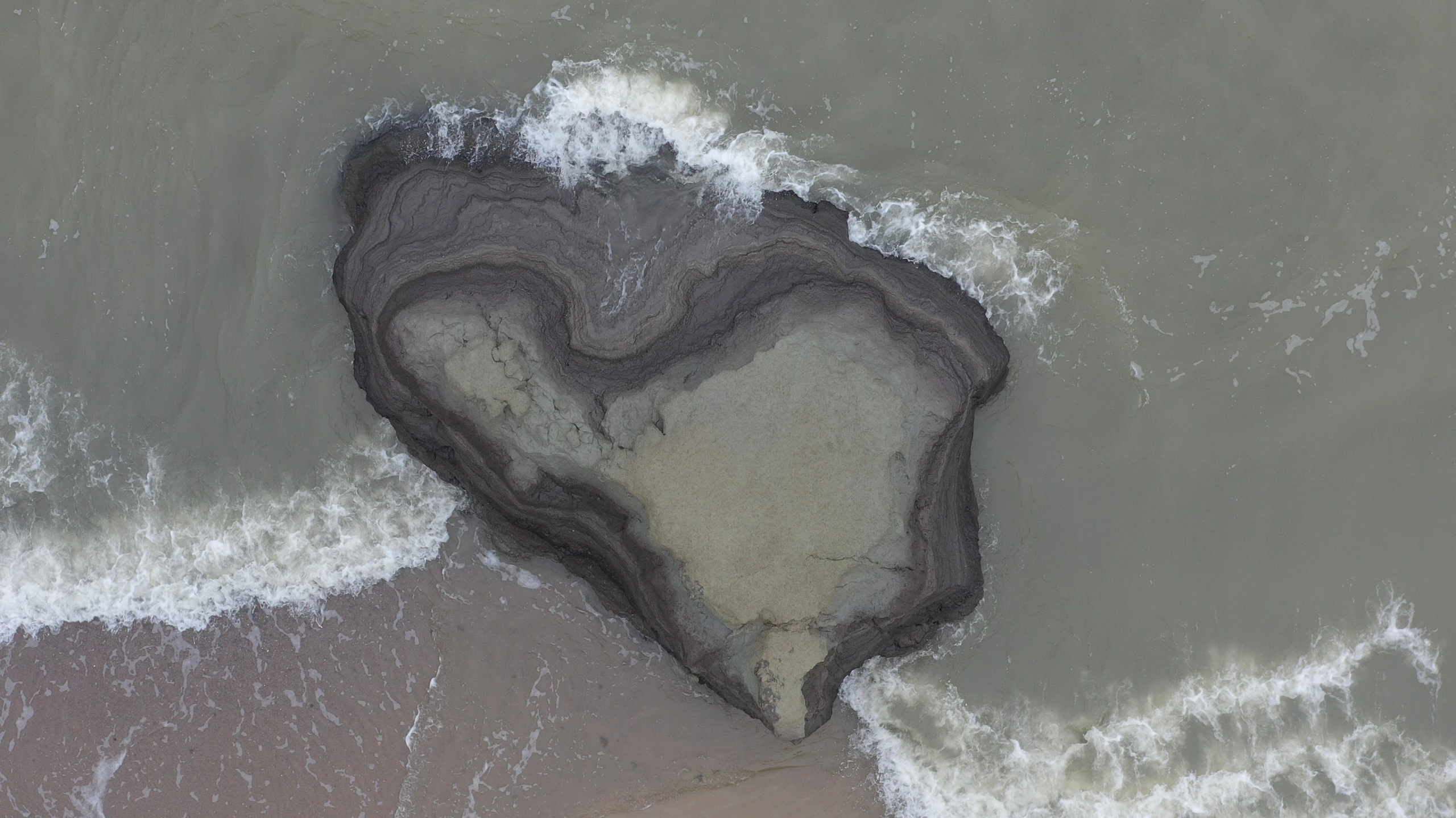 СОННАЯ АРТЕРИЯ. Художественная группа «Нежные Бабы»