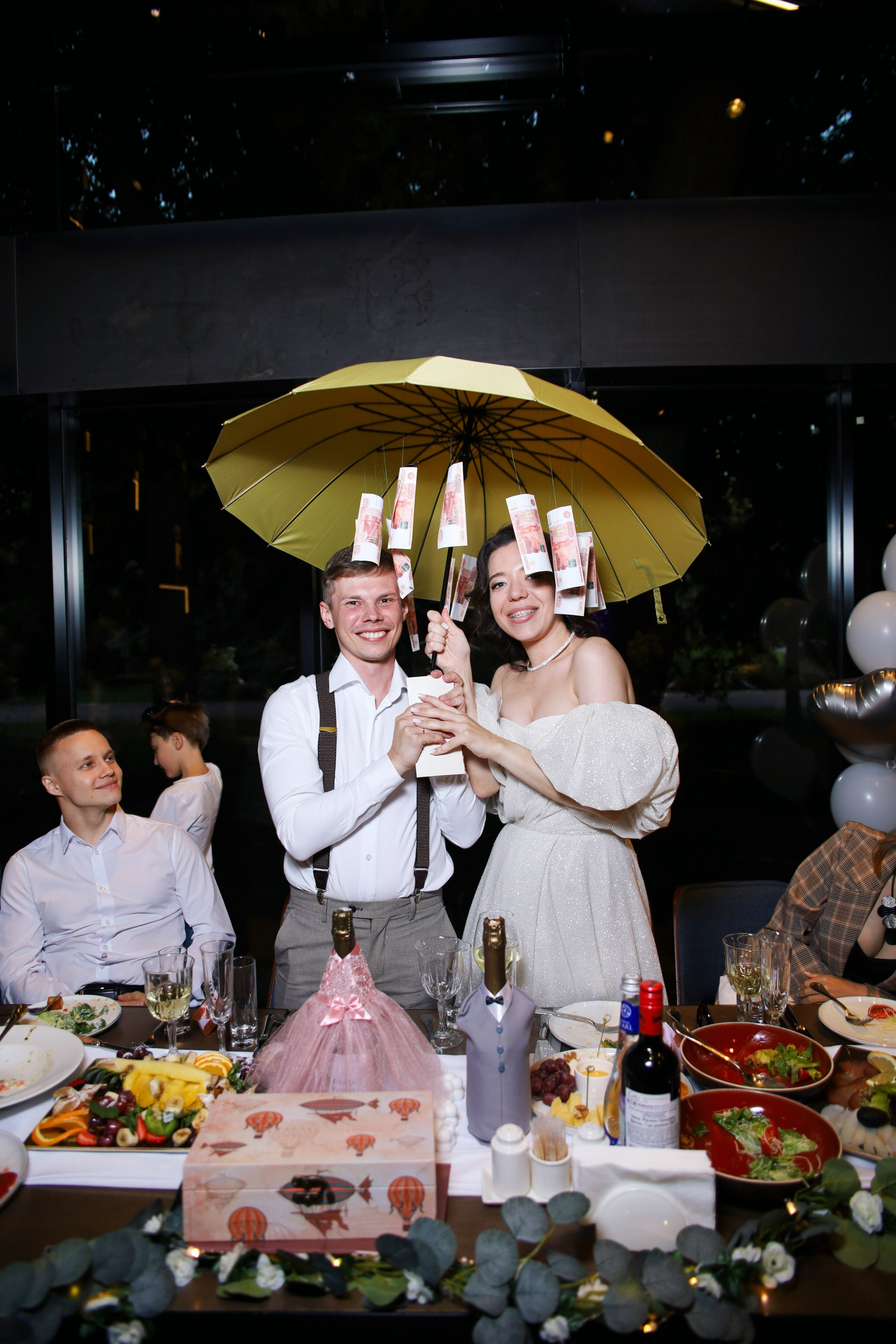 Виктория и Павел. ЗАГС 1. Парк Горького. Главная