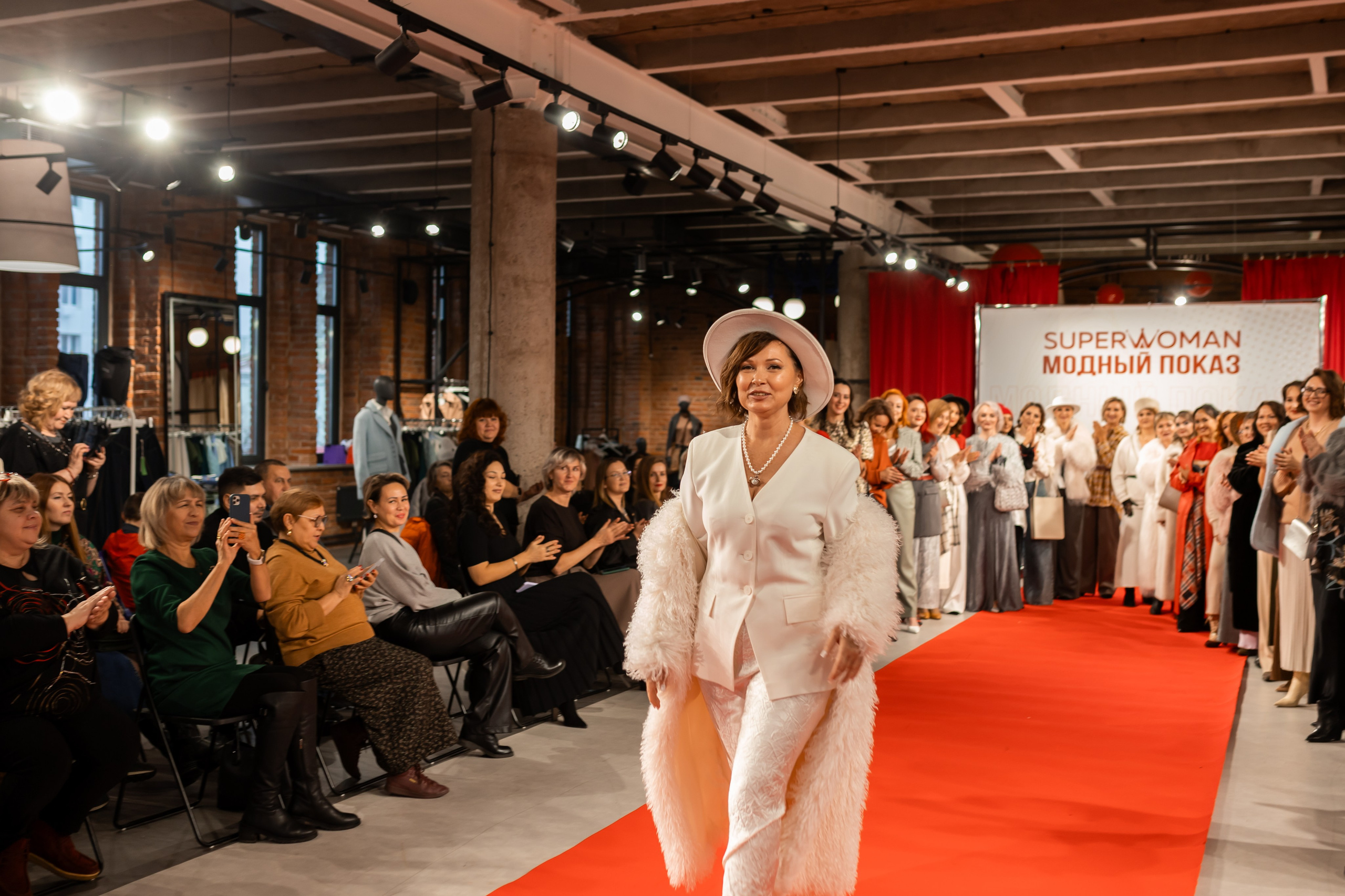 Показ проекта Super woman. Марина Шаймухаметова. Фотограф в Уфе