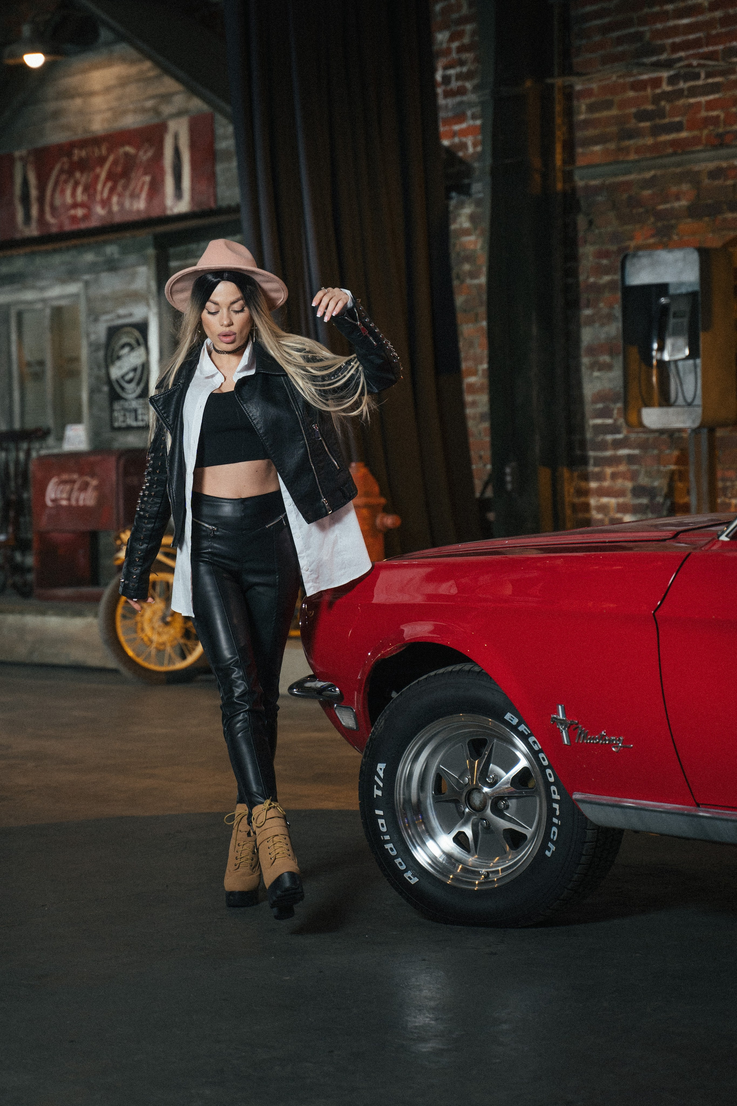 Фотосессия Ретро Cars. Свадебный и портретный фотограф в Москве Гудумак Евгений