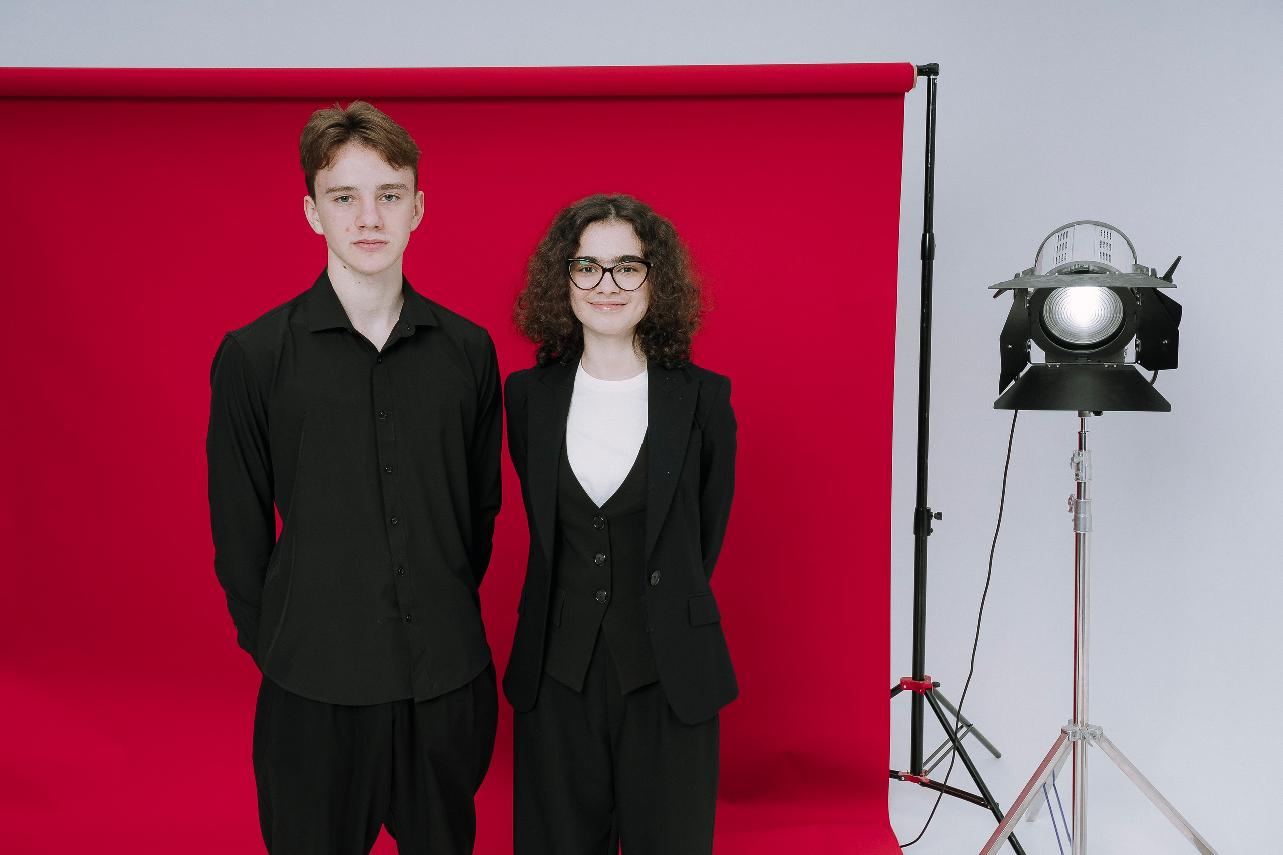 Альбом Красный- старшая школа. Выпускные альбомы Натальи Бутко: Новороссийск, Анапа, Геленджик