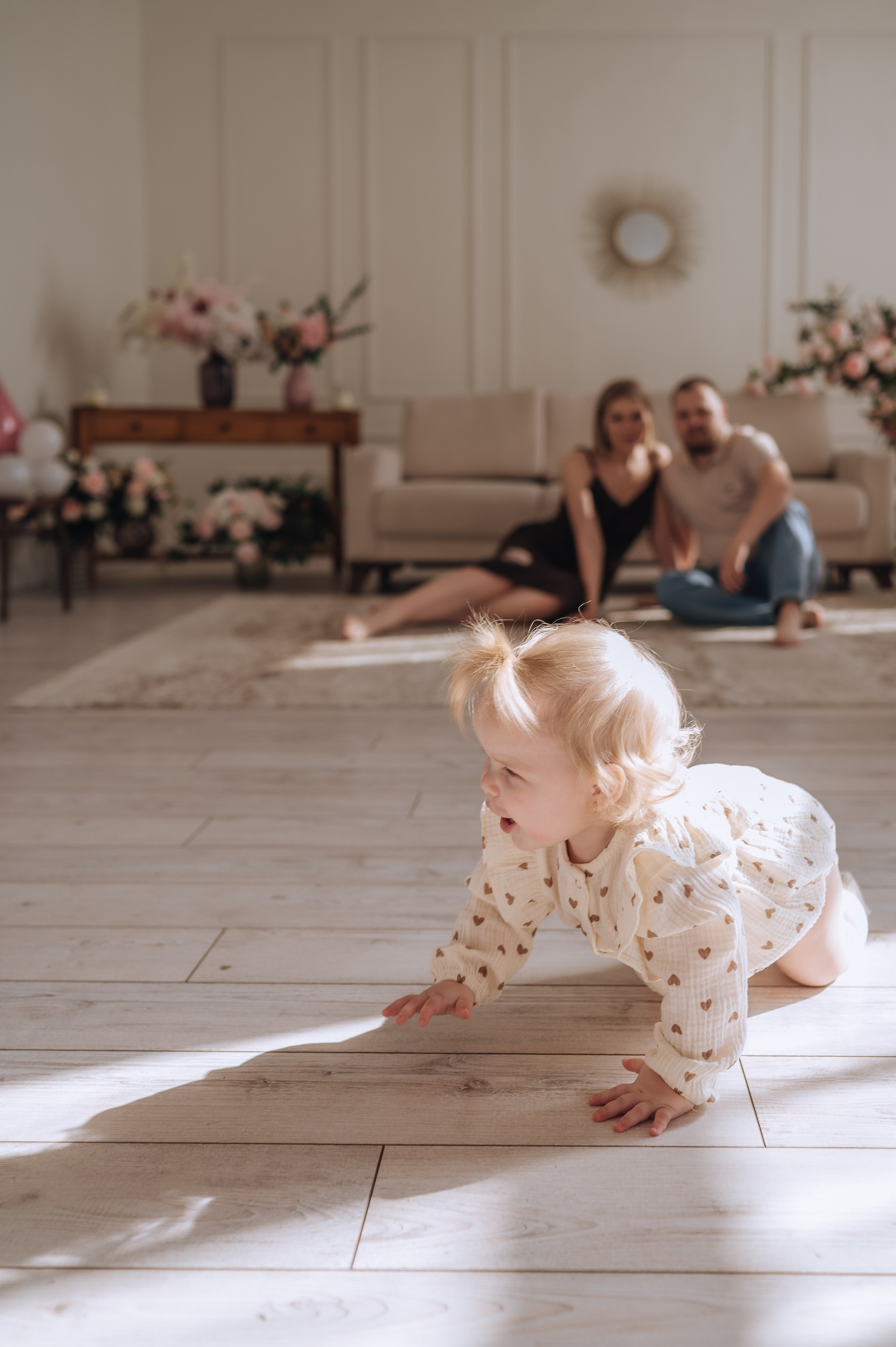 Семейная фотосессия на годик Евы. Фотограф в Москве и Московской области Таня Яблочкина