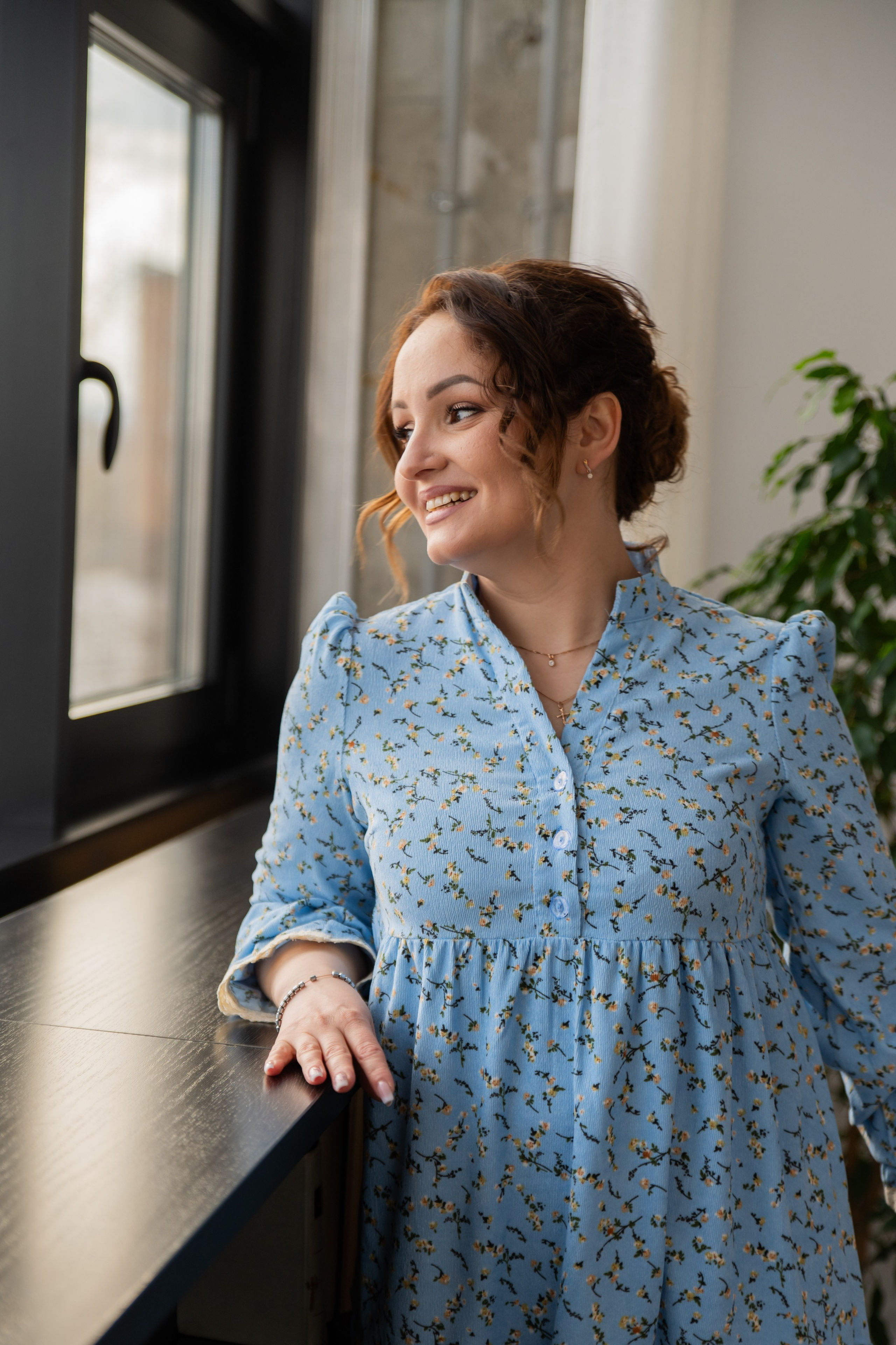 Я Ольга Казанцева, фотографирую снимаю ваши киноистории и печатаю фото и цифровые портреты на холсте