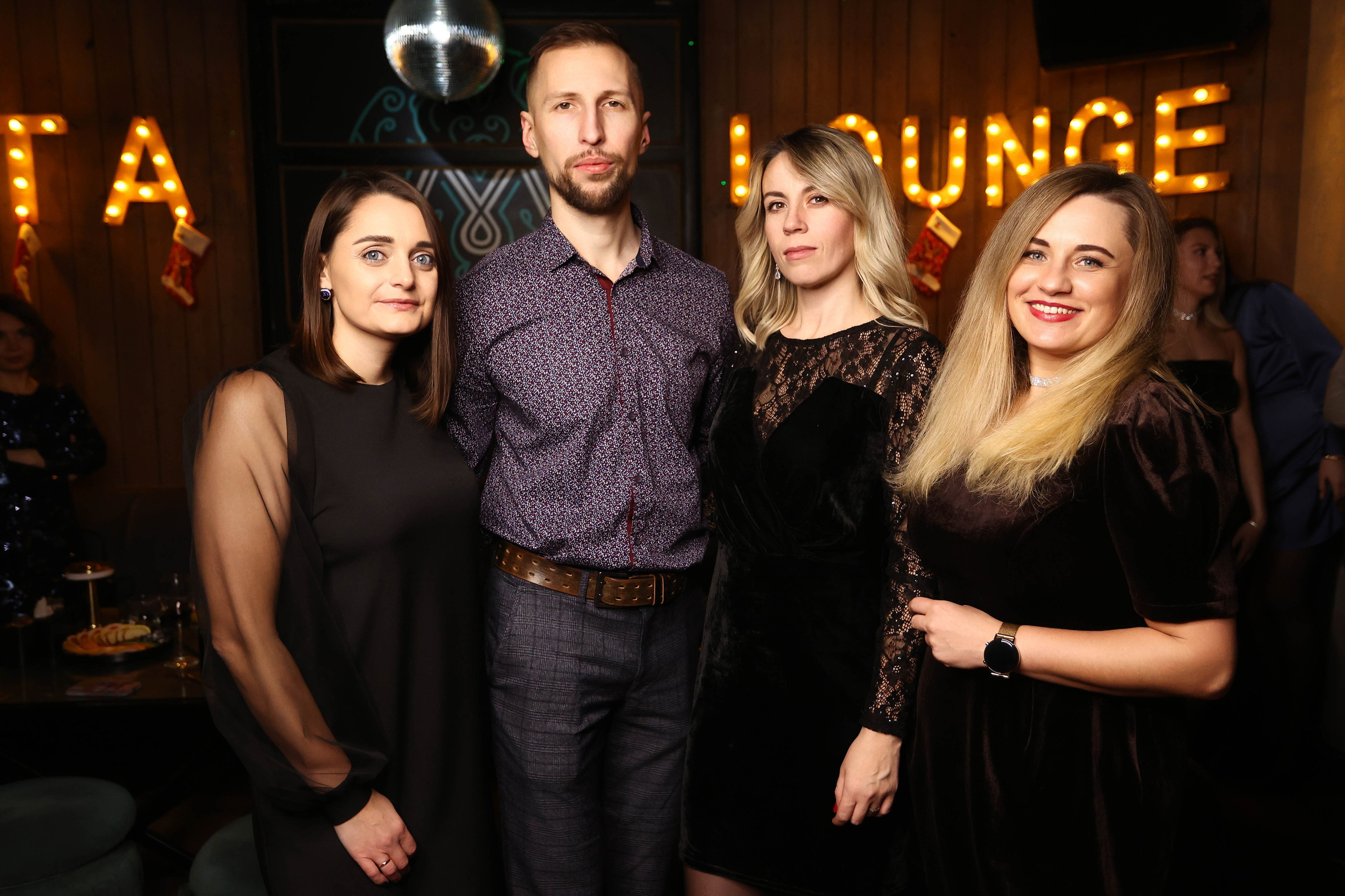 16/12/23 Новогоднее караоке в Мята Спортивная. Мята Спортивная — Кальянная, караоке, бар в Минске