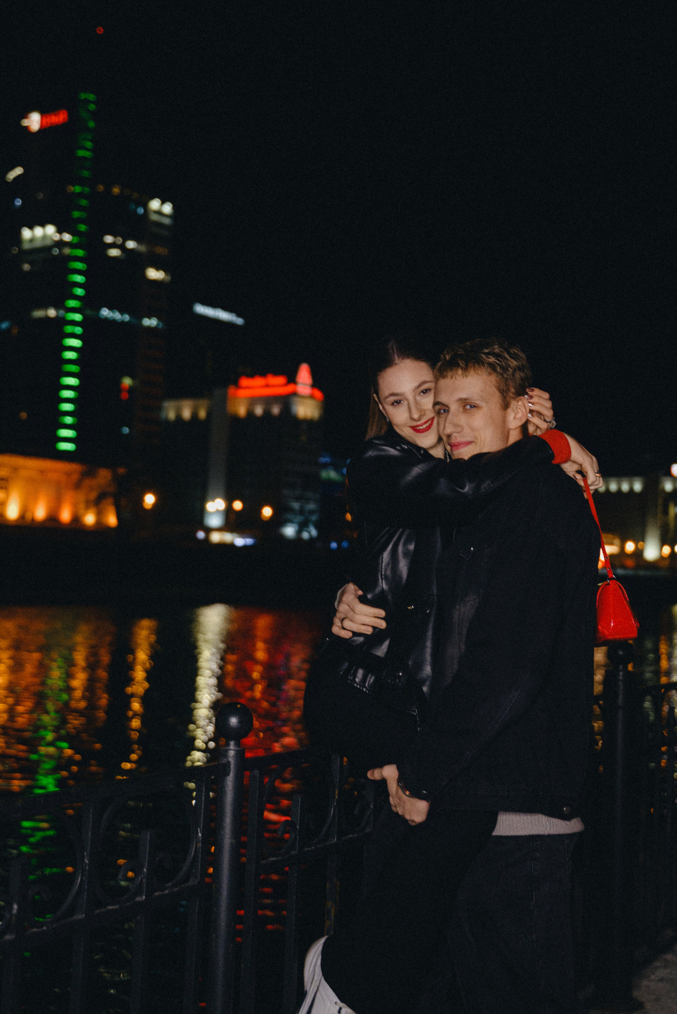 Любовь в ночном городе. Свадебный и портретный фотограф в Минске Наташа Каракулова