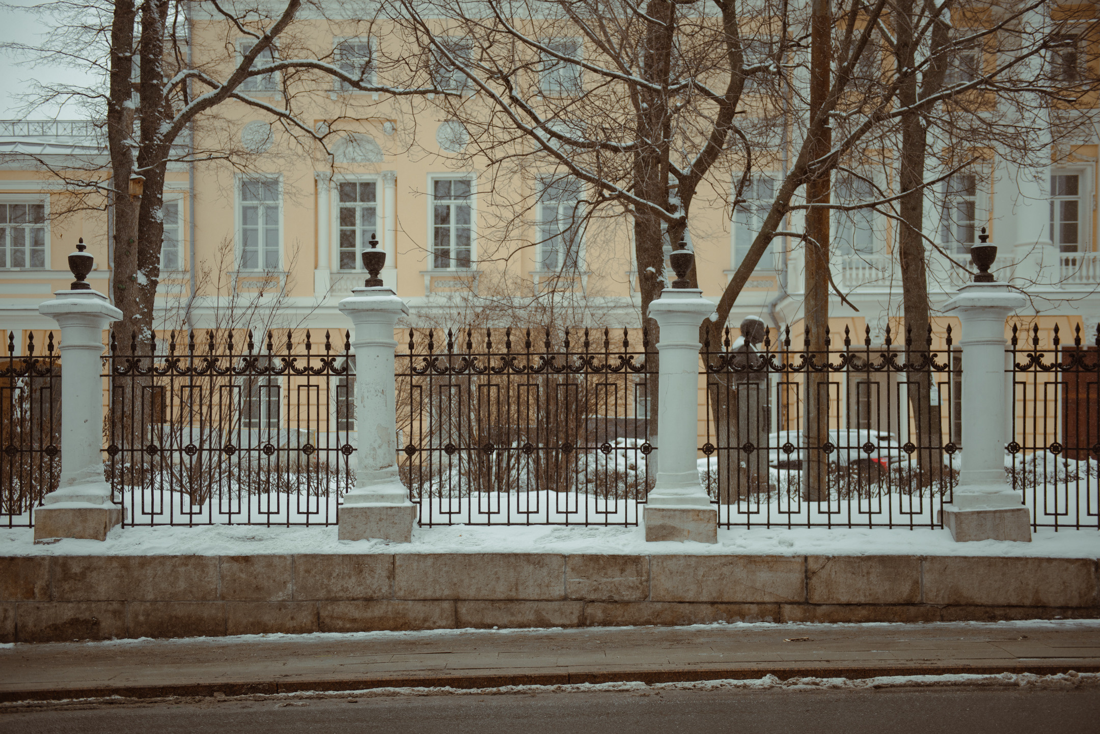 Фасады Бульварного. Портретный и архитектурный фотограф в Москве и Санкт-Петербурге