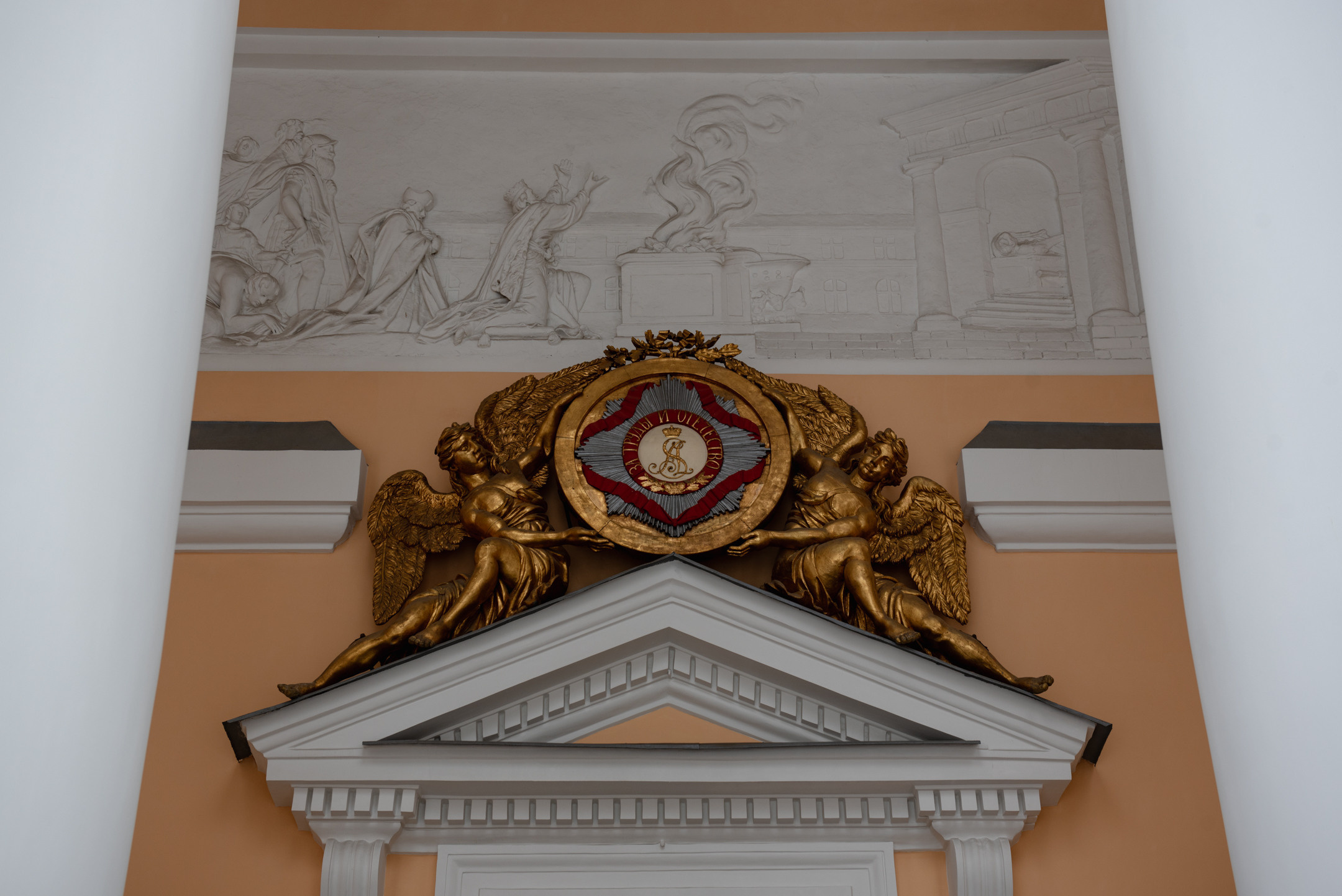 Лавра. Портретный и архитектурный фотограф в Москве и Санкт-Петербурге