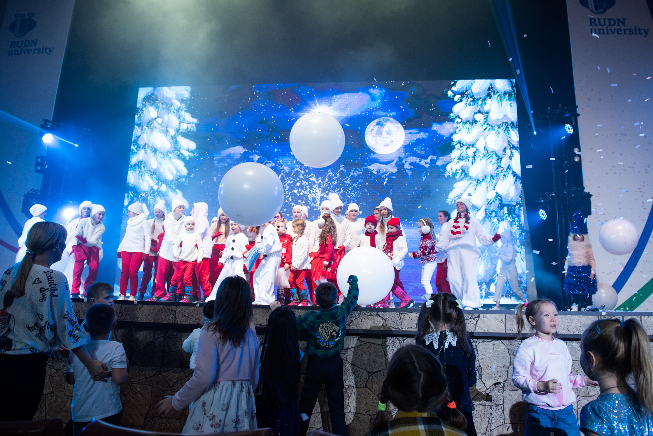 Благотворительный концерт студии Stage Art в РУДН. Портретный и архитектурный фотограф в Москве и Санкт-Петербурге