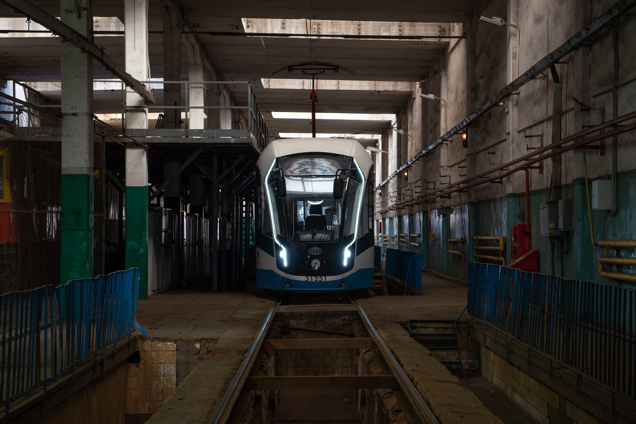 Трамвайное депо им. Русакова. Портретный и архитектурный фотограф в Москве и Санкт-Петербурге