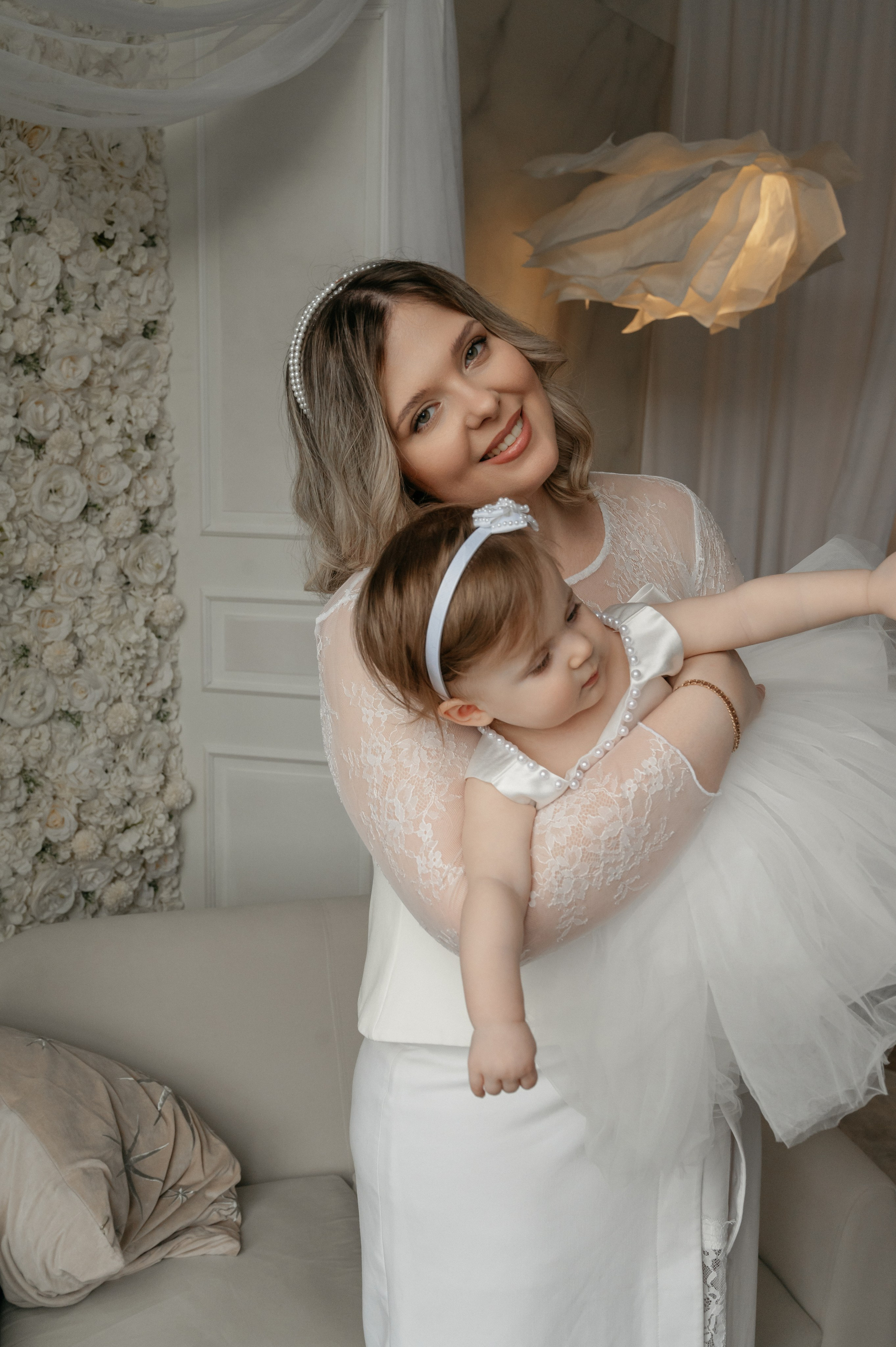 Годовасие малышки Киры в студии. Свадебный фотограф Мария Строгонова