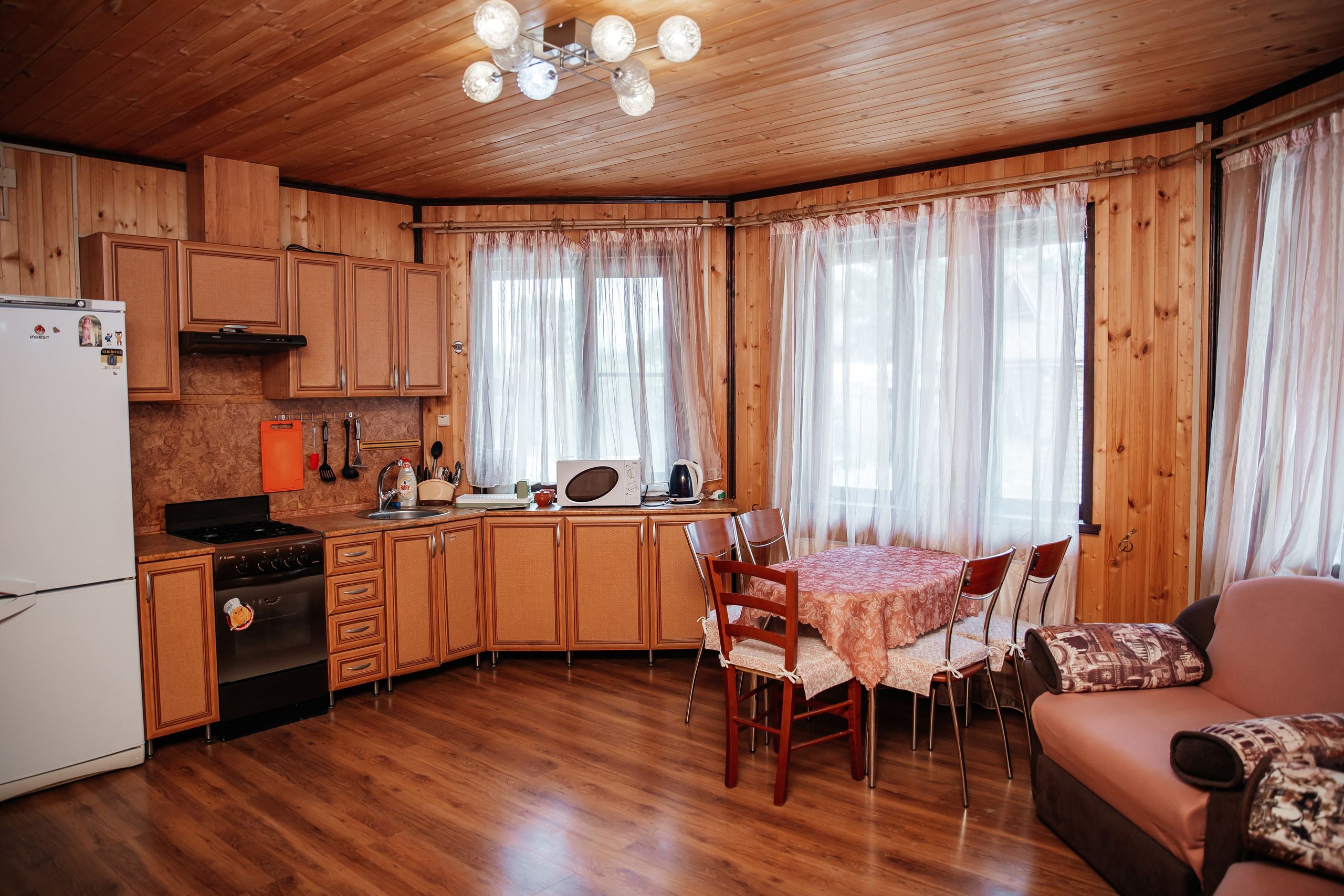 База отдыха в Тверской области. Коттеджи. Фотограф недвижимости и контент-съемки в СПб