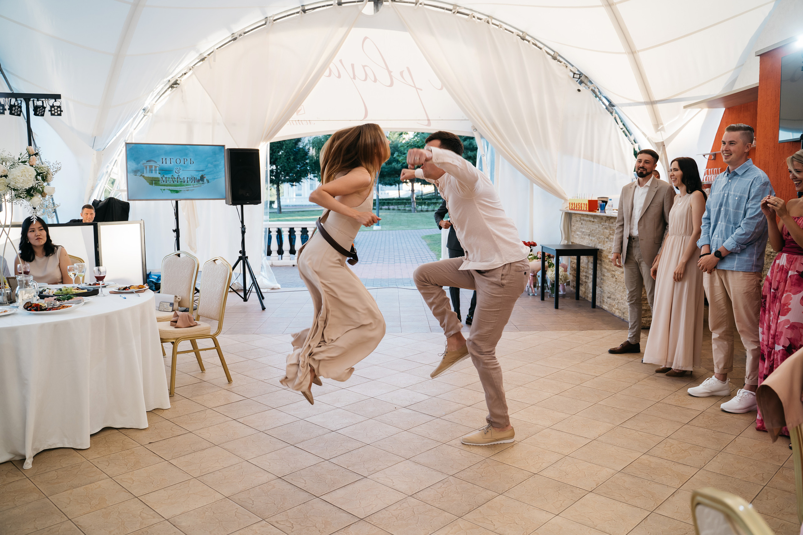 Игорь и Мария. Ведущий на свадьбу в Москве Зубков Алексей