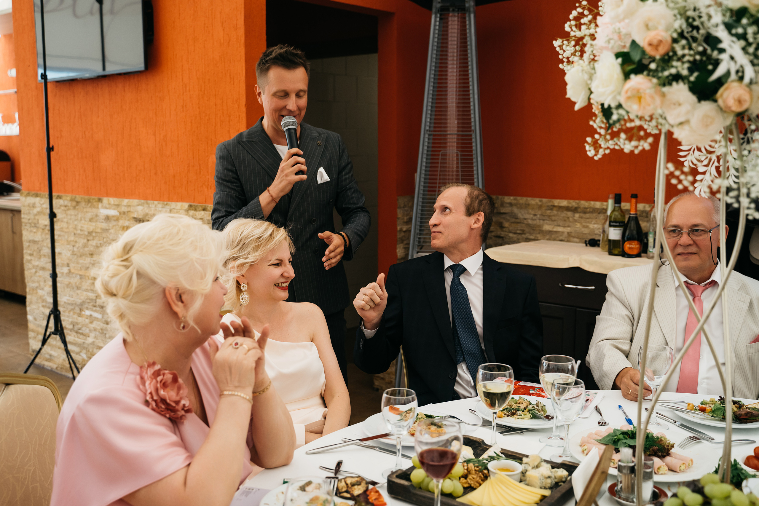 Игорь и Мария. Ведущий на свадьбу в Москве Зубков Алексей