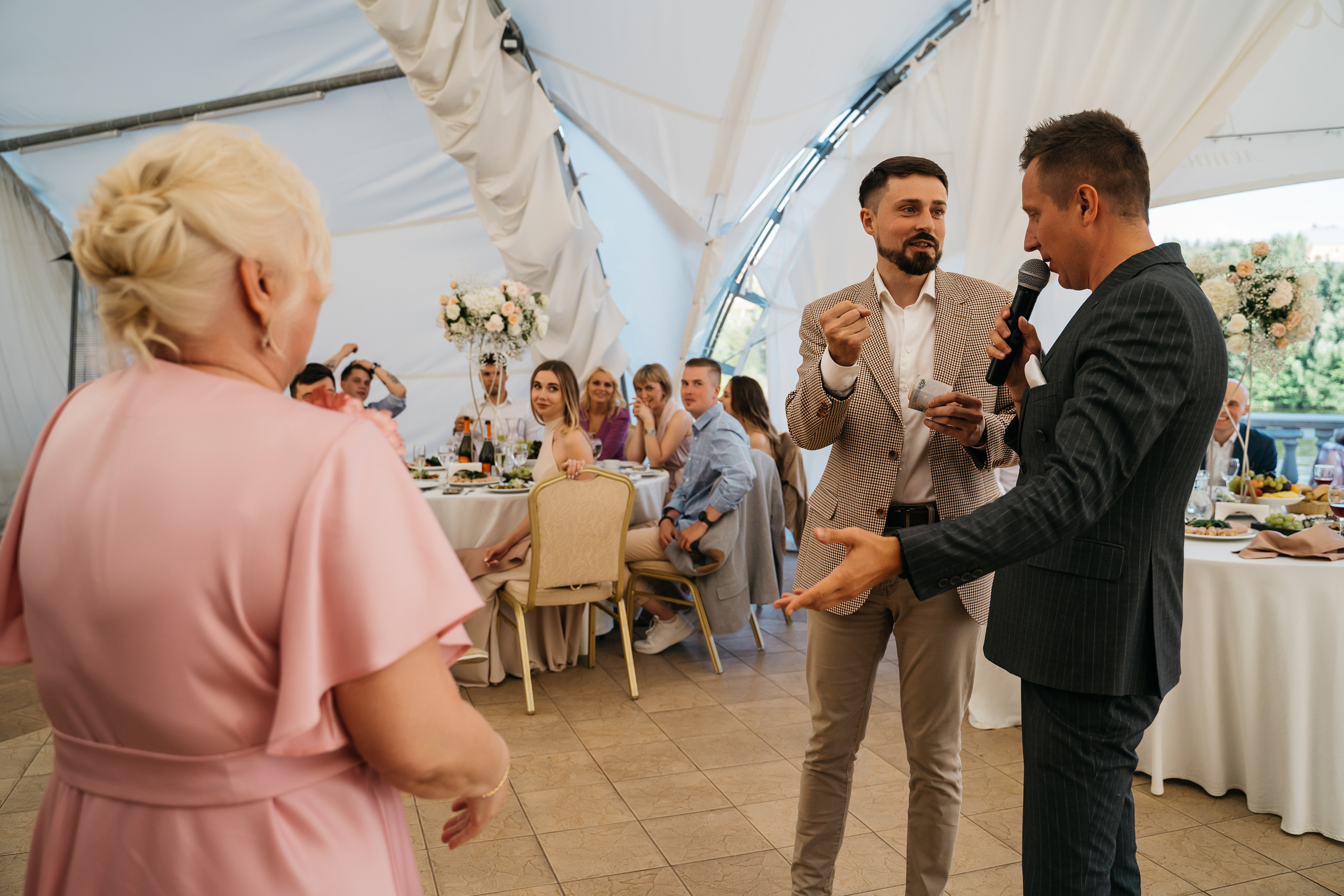 Игорь и Мария. Ведущий на свадьбу в Москве Зубков Алексей