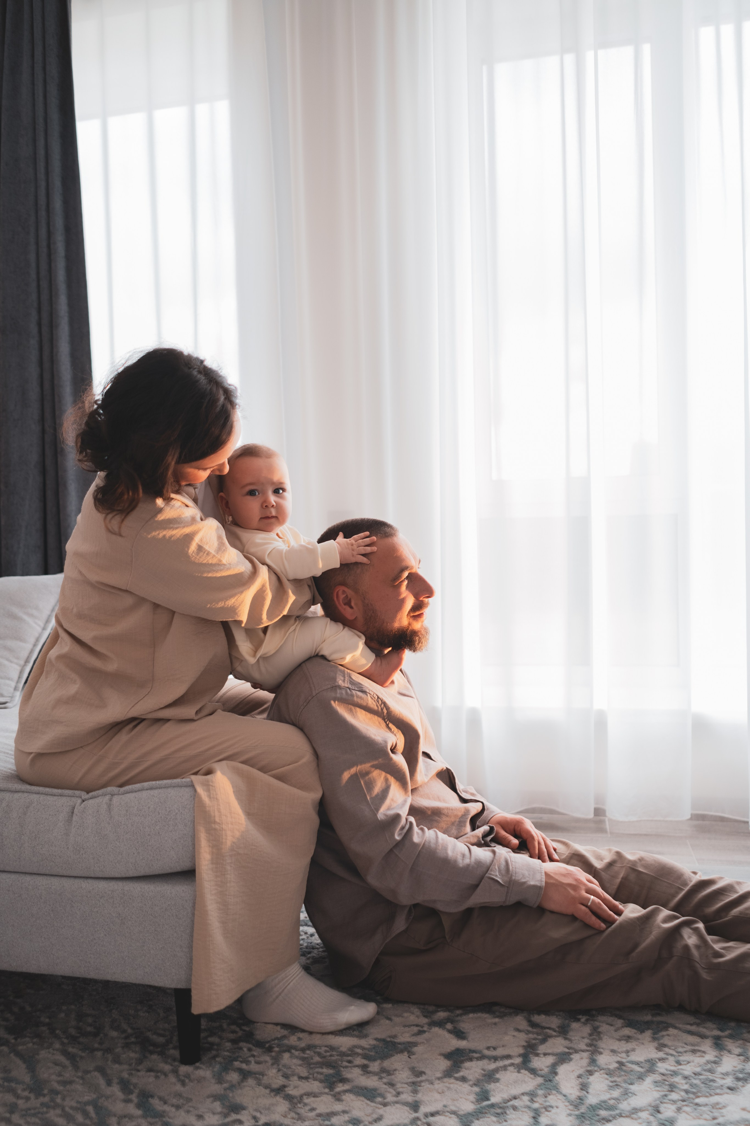 Мансур с родителями, Щелково, домашняя съемка. Наталья Дукалова фотограф Щелково Королев Пушкино Москва Балашиха