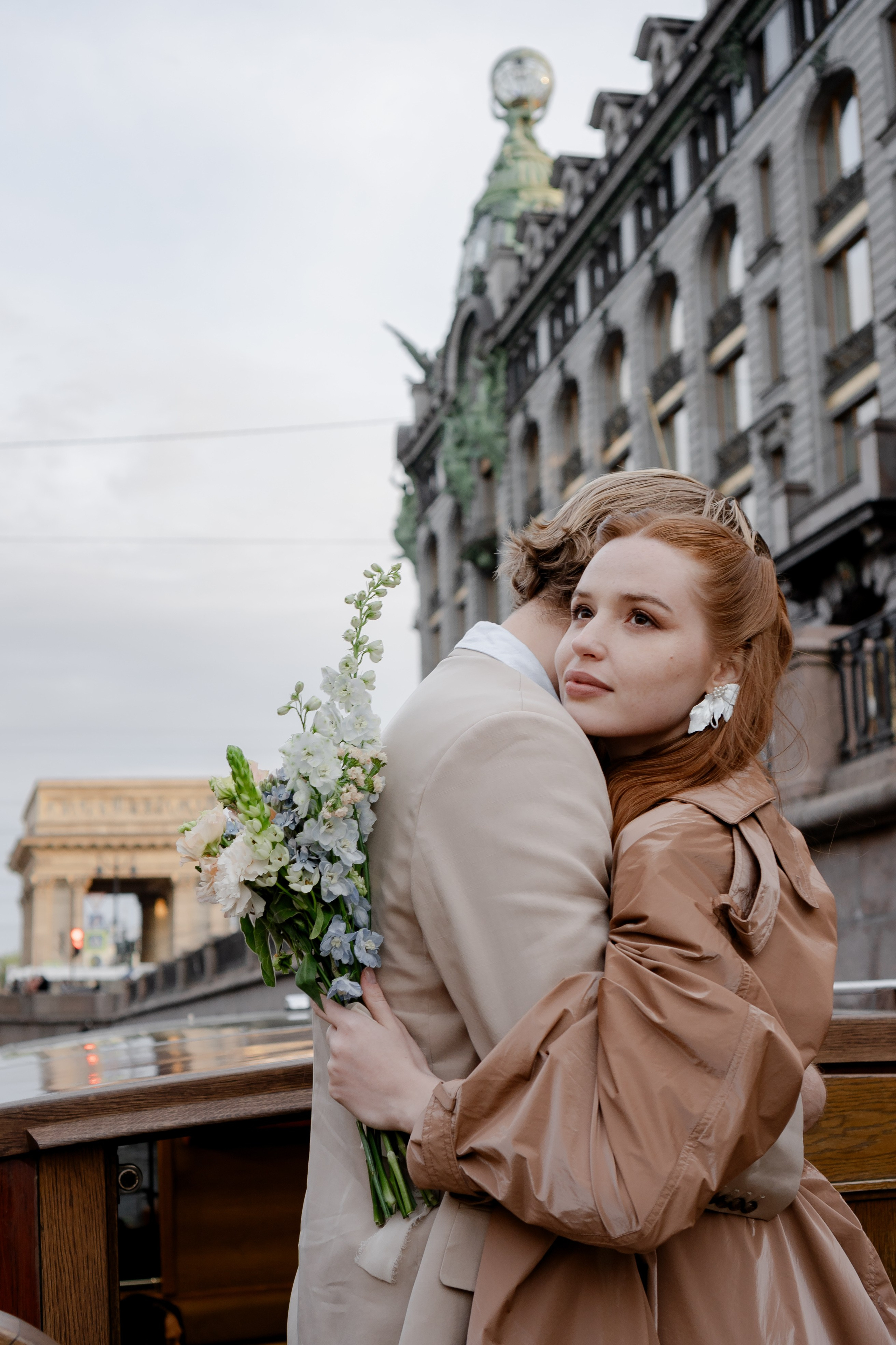 СВАДЕНБНАЯ СЬЕМКА НА КАТЕРЕ ПО КАНАЛАМ САНКТ-ПЕТЕРБУРГА И В АКВАТОРИИ НЕВЫ. Профессиональный фотограф, Санкт-Петербург — Виктория Богомолова