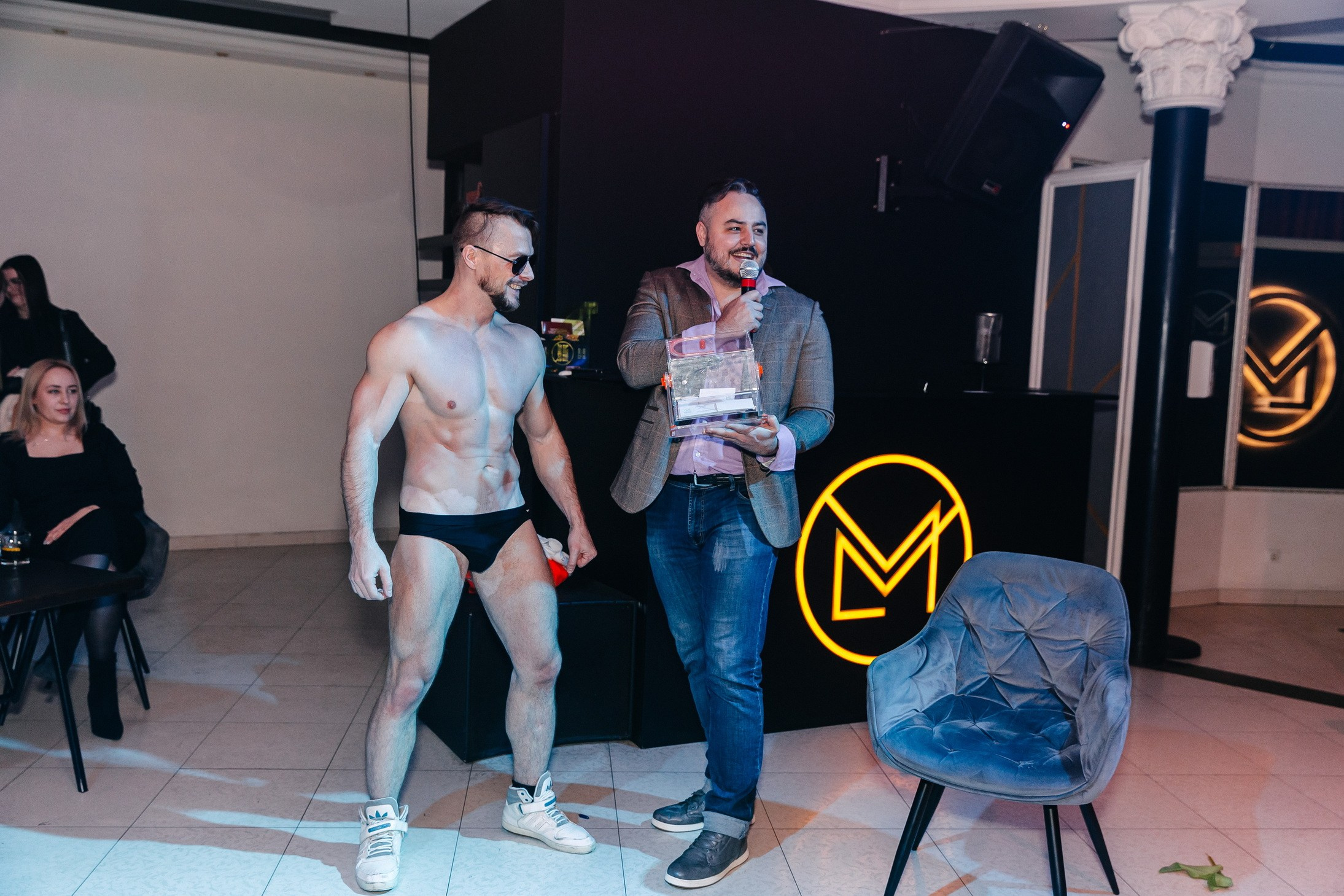 8 марта в лаунж-баре Major 2024. Свадебный, семейный и детский фотограф в Калининграде Елена Кравцова