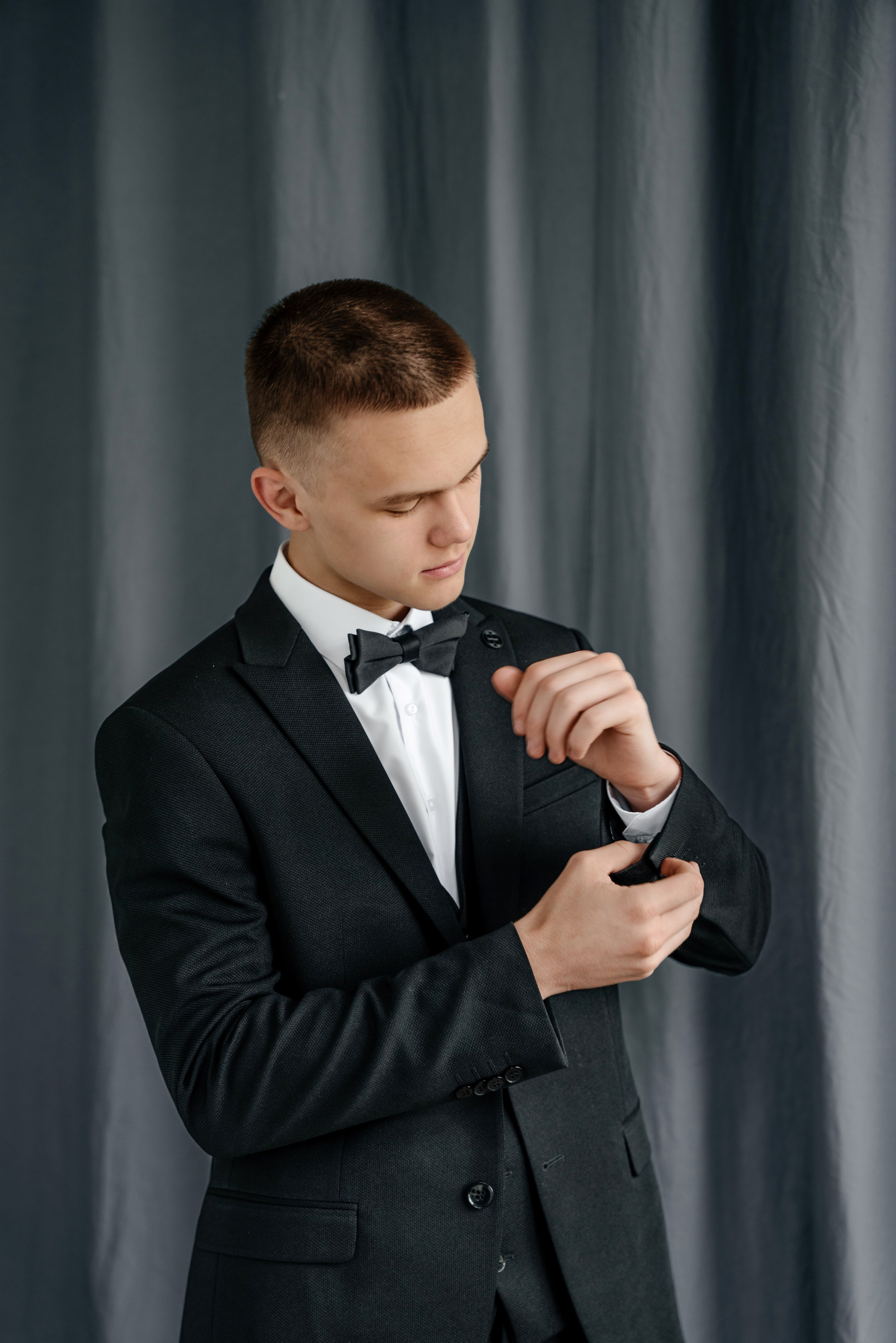 Портреты 9-11 класс — в студии. Выпускные альбомы