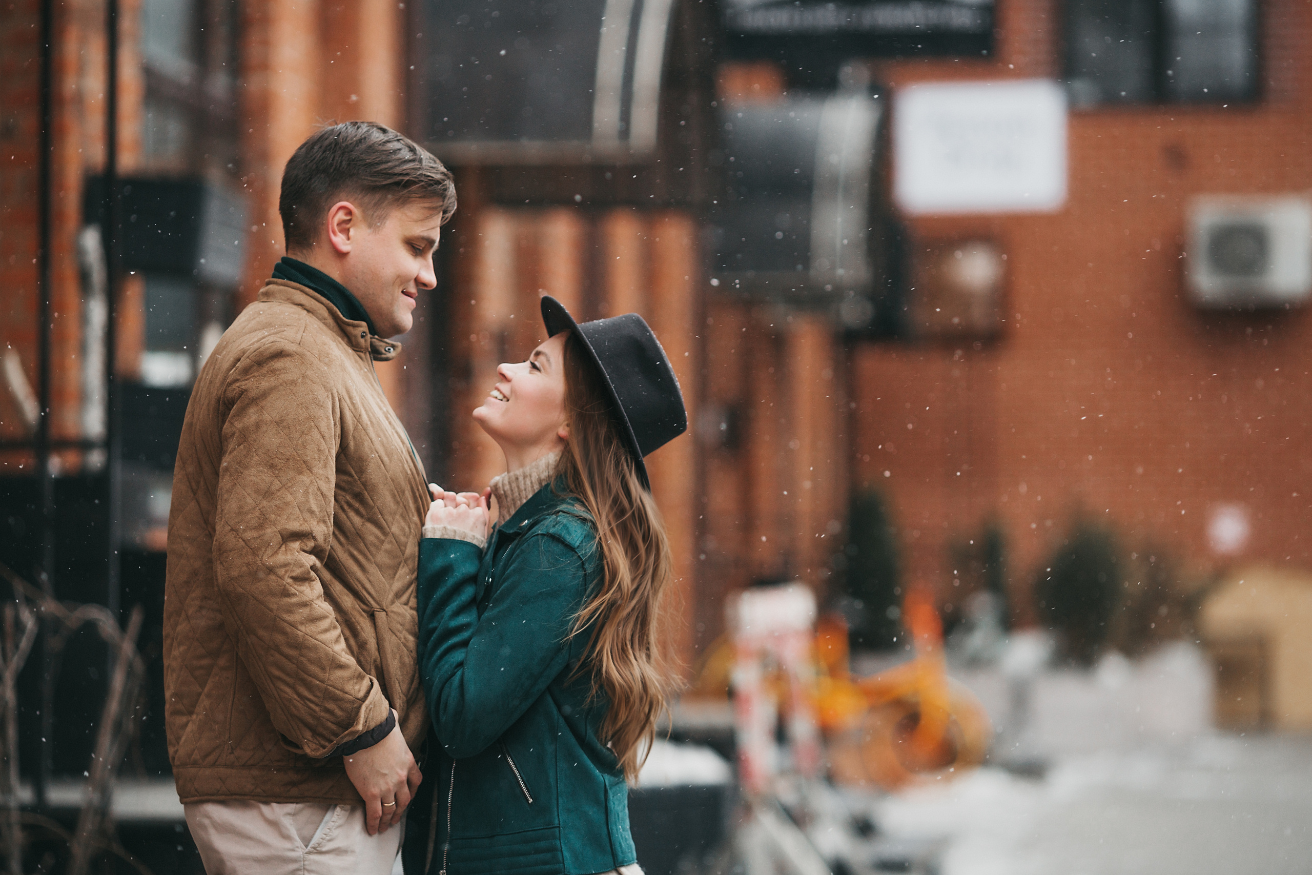 Кристина и Виктор в лофт-центре. Семейный фотограф в Москве Марина Петра
