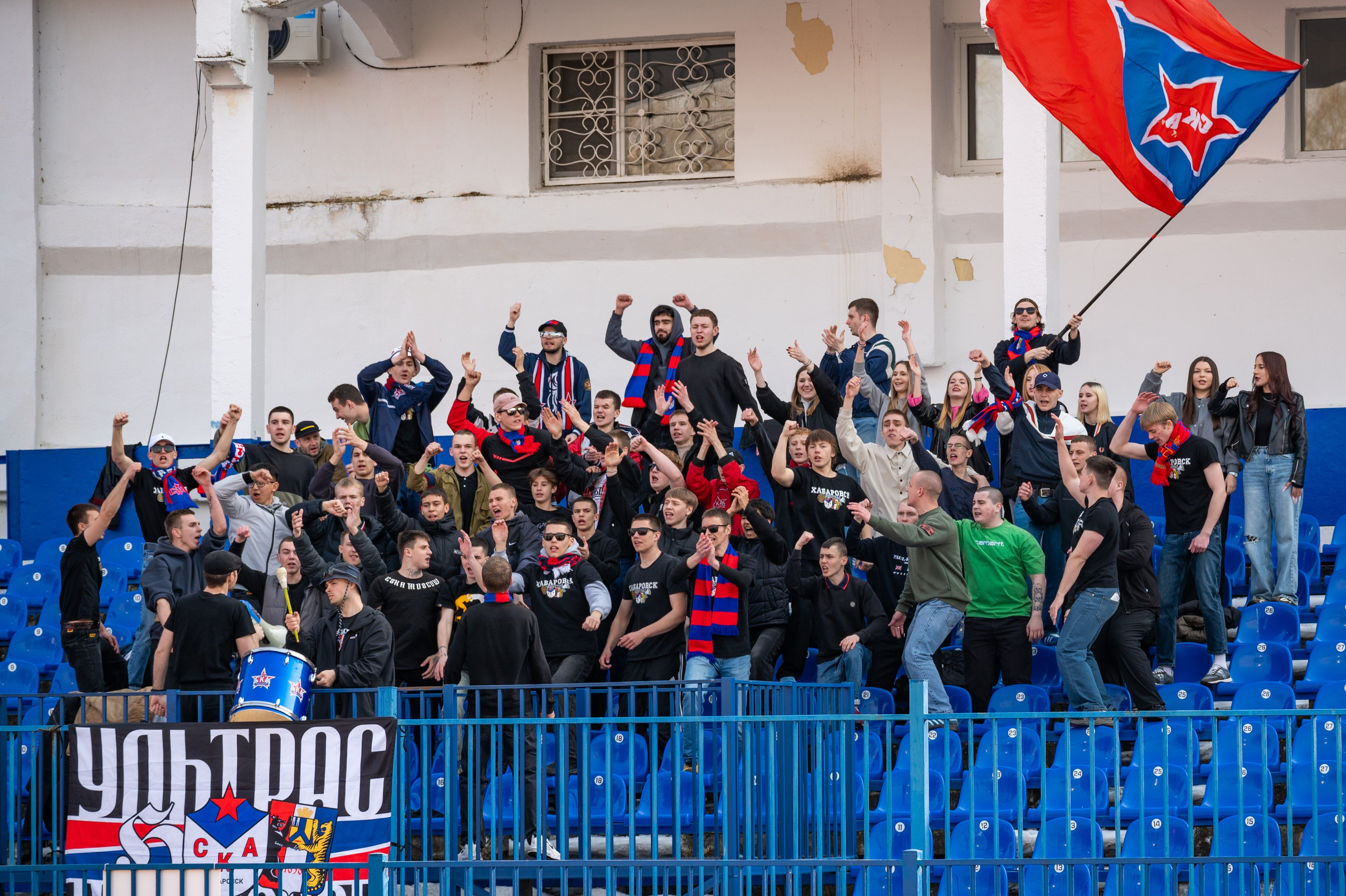 Фотографии ФК "СКА-Хабаровск". Александр Русаков спортивный фотограф в Хабаровске