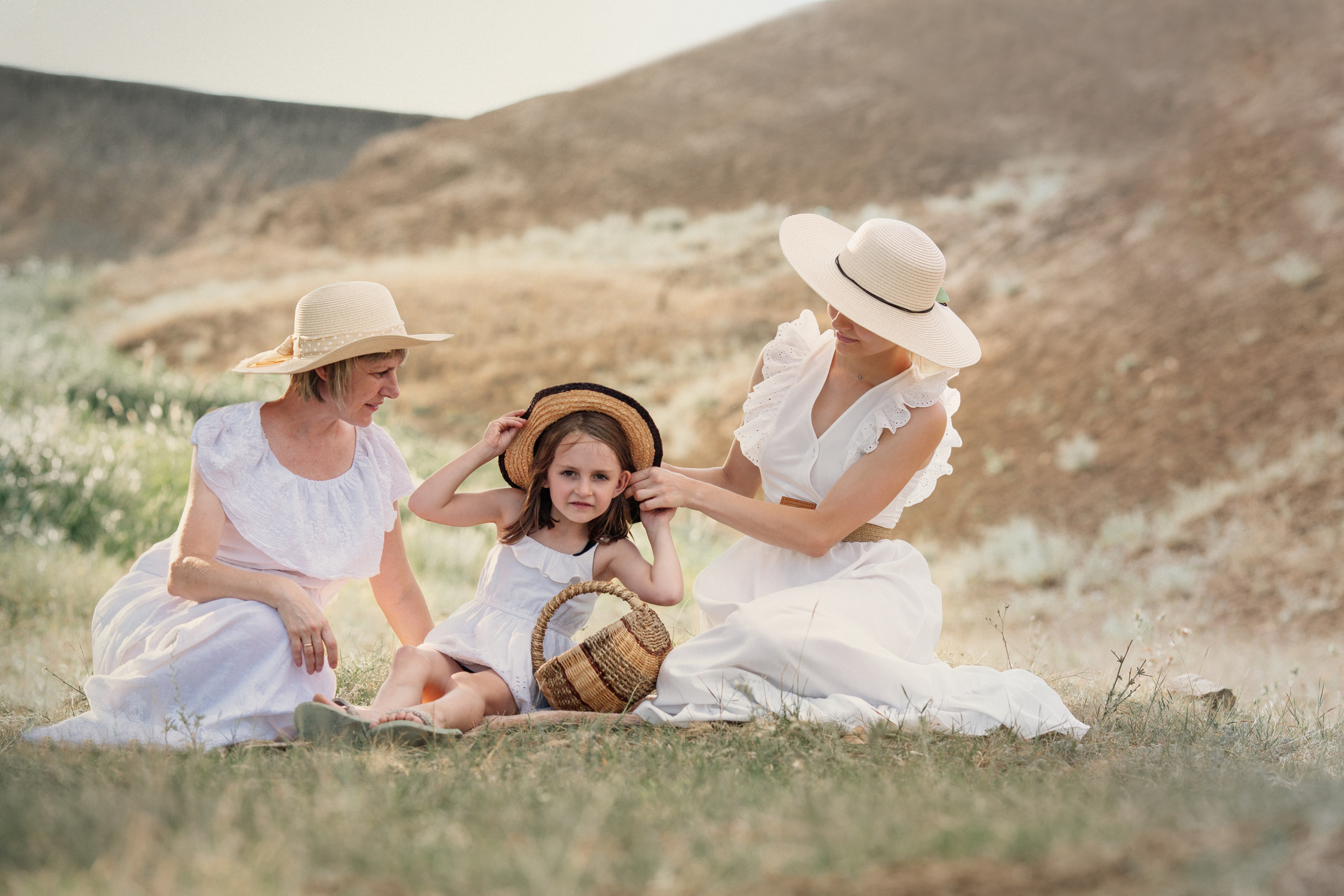 Летняя семейная съемка в окрестностях Ставрополя. Фотограф Ставрополь Пятигорск Елизавета Дарина