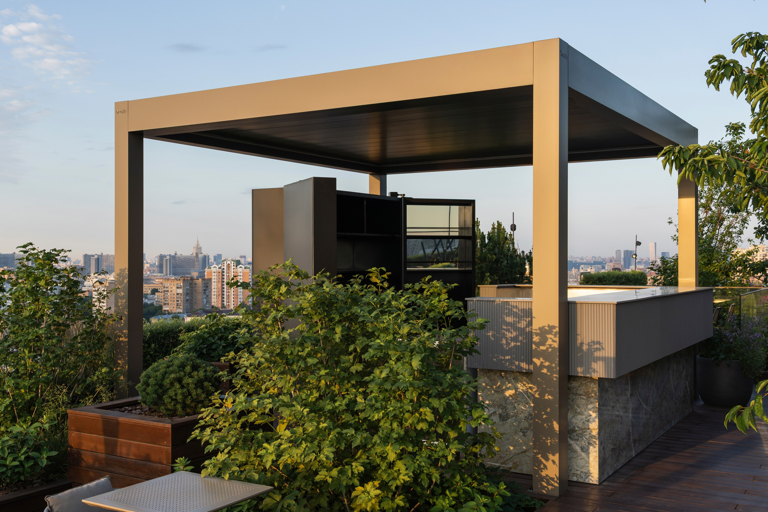 Brusnika office terrace, Moscow. Артамонов Александр | Архитектурный и ландшафтный фотограф