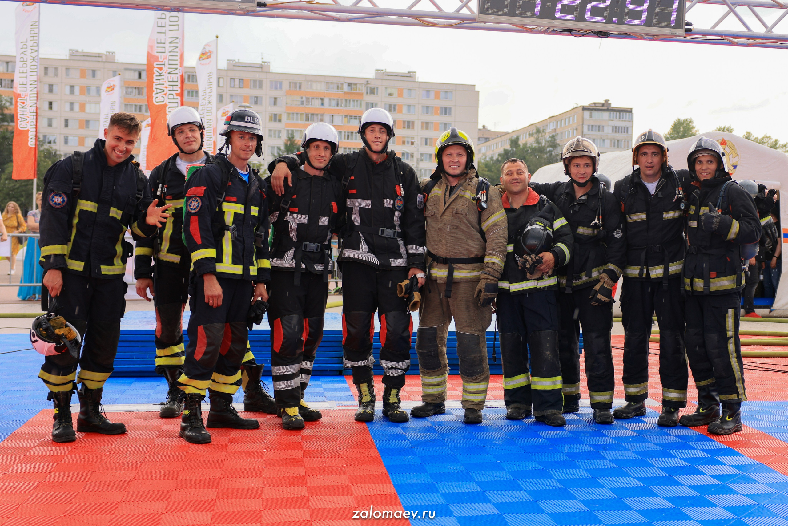 Сильнейший пожарный. Фотограф Александр Заломаев
