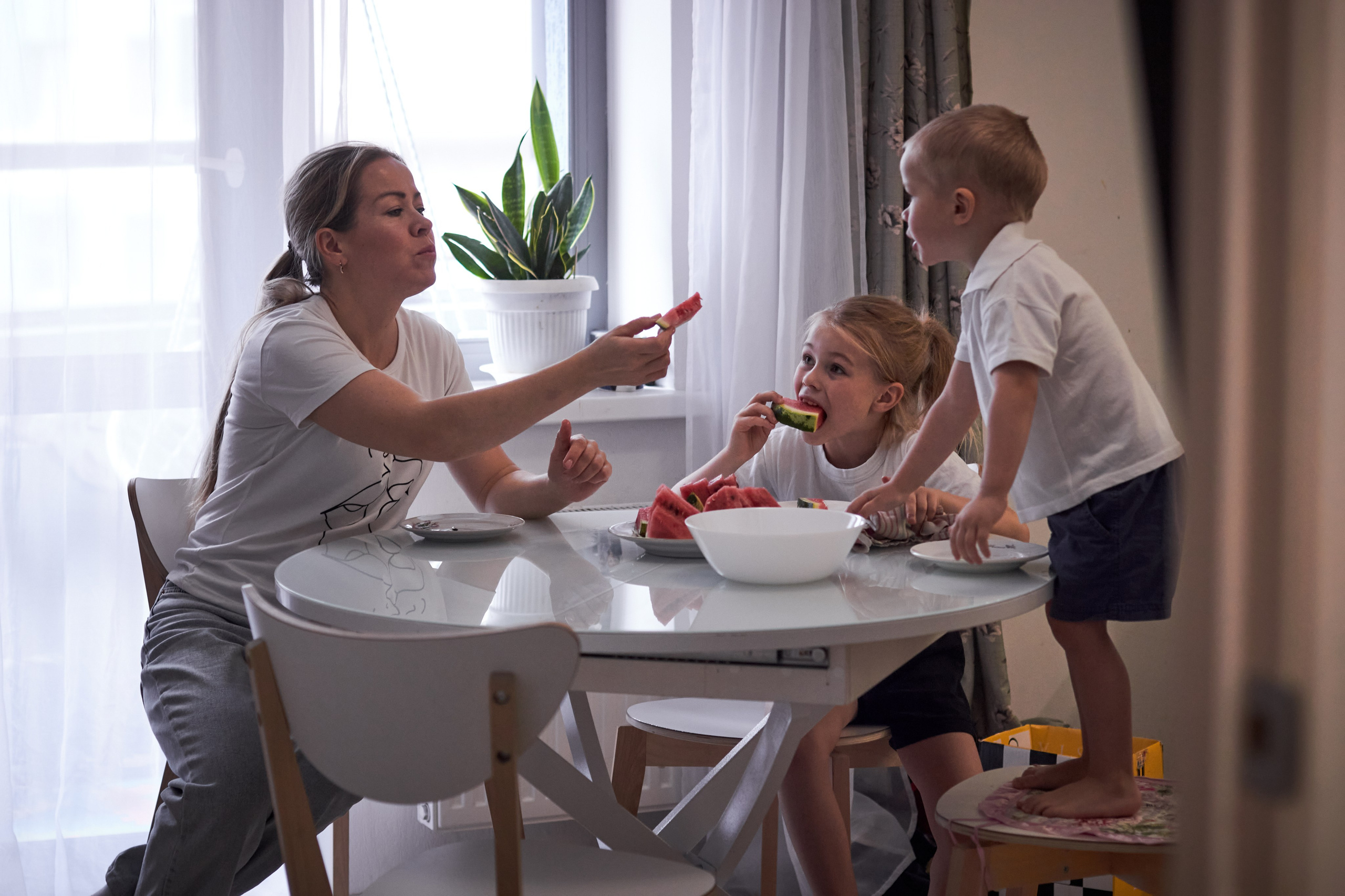 Марина с семьей. Фотограф, психолог и фототерапевт в Екатеринбурге Ольга Неуймина