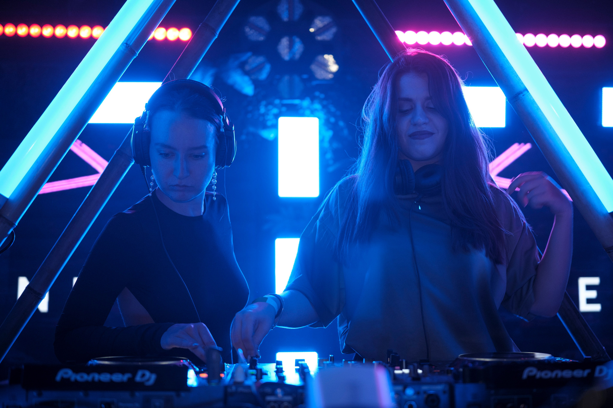 Embargo 3/02. Главная