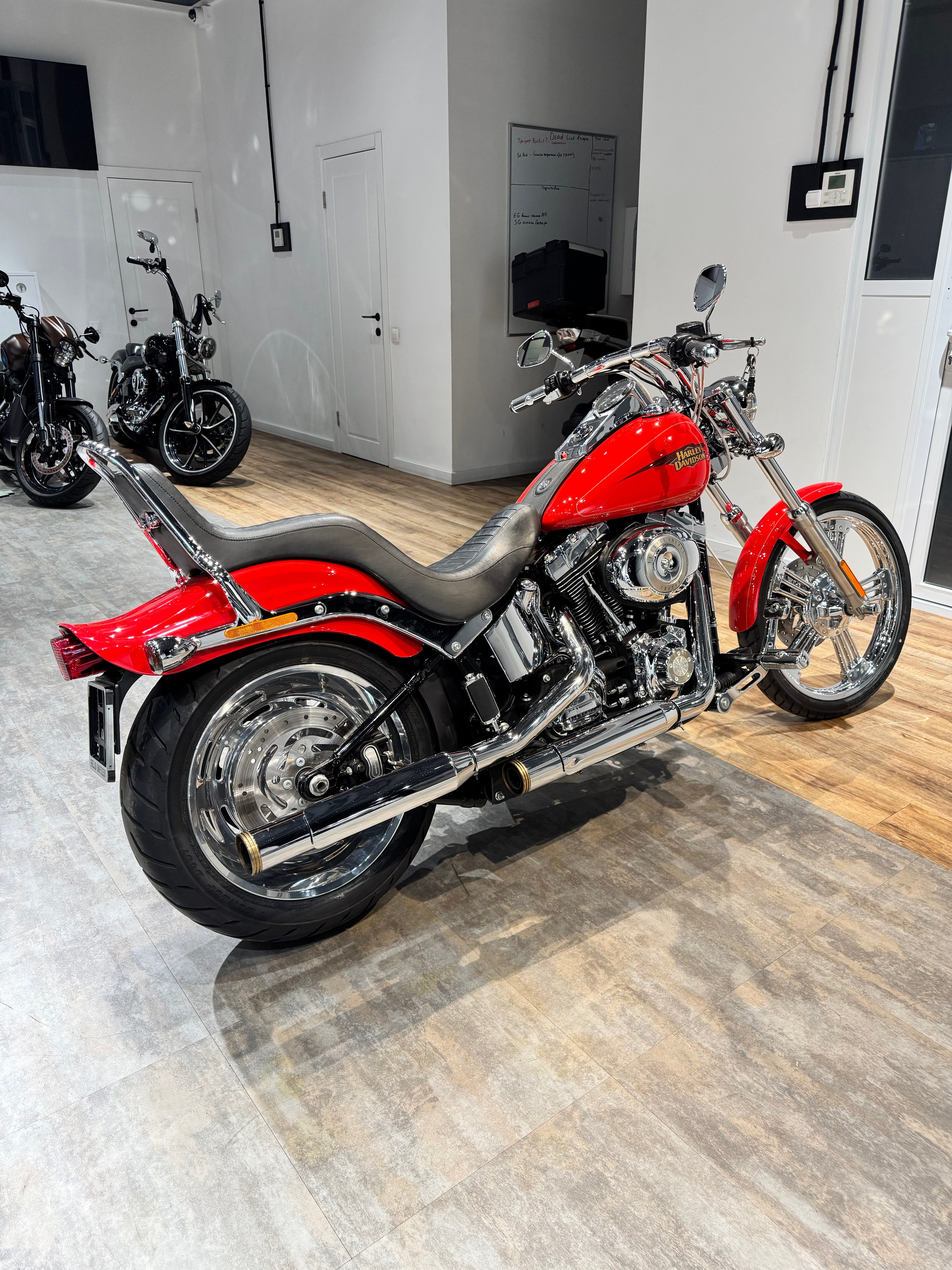 Harley Davidson 2010 Softail Custom — купить мотоцикл. Hello Davidson, Москва. Только хорошие мотоциклы…