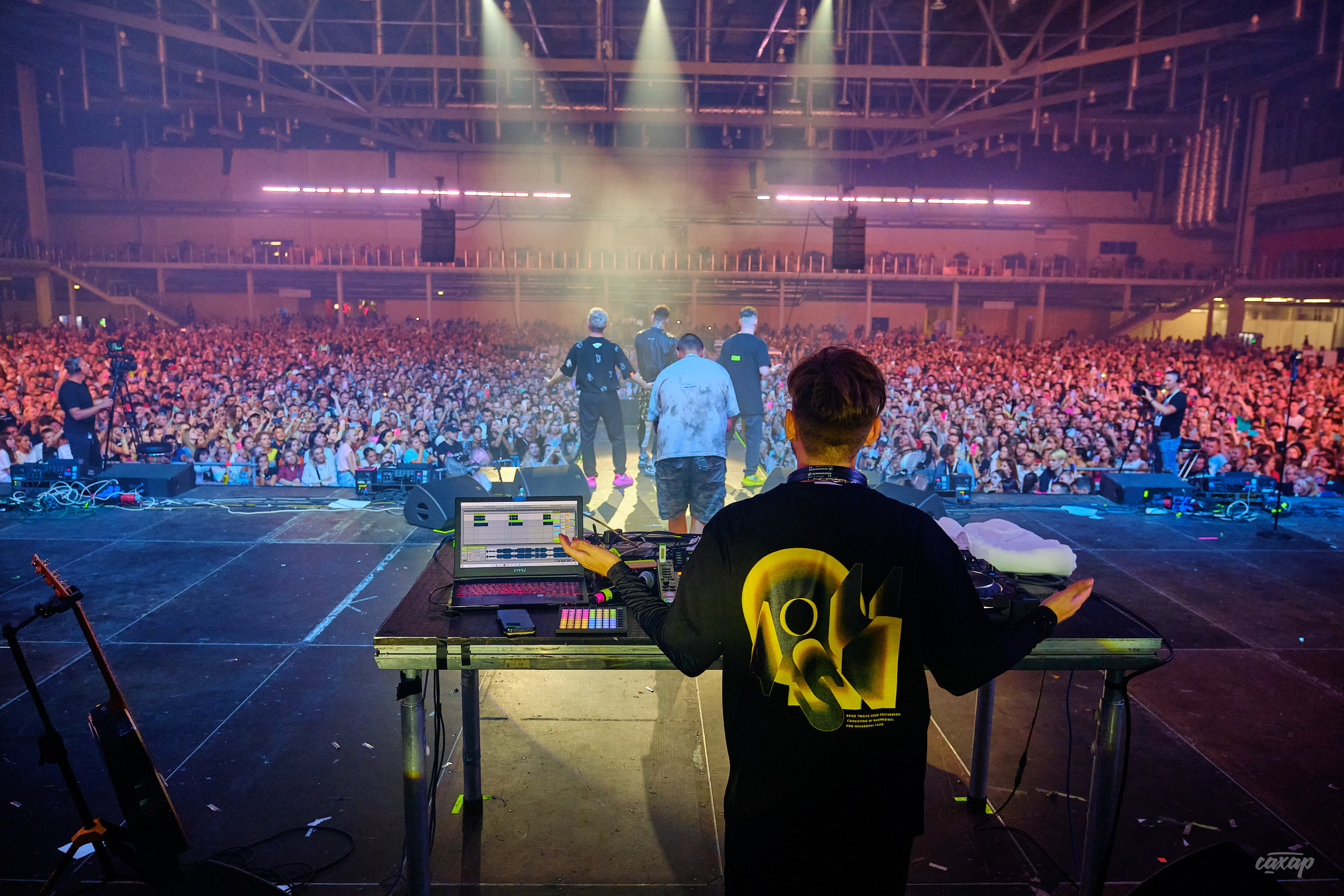 Niletto, фотографии с концерта. Концертный Фотограф Юра Сахар