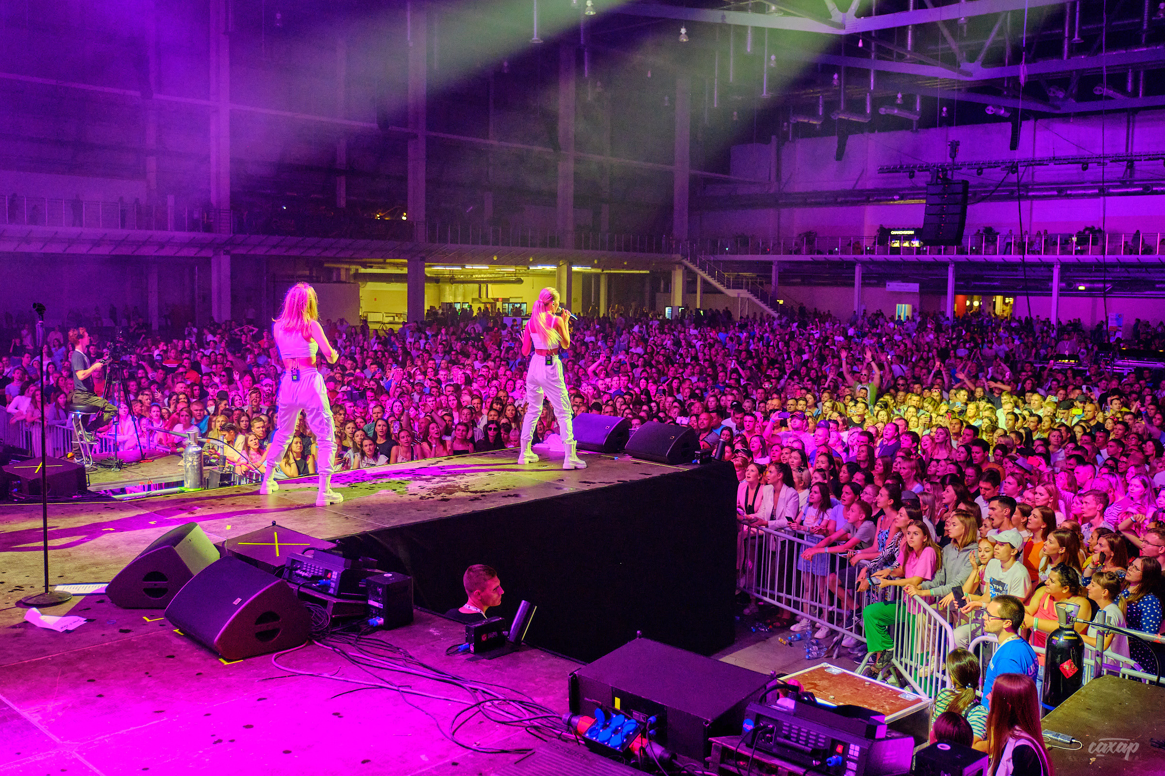 Filatov & Karas фотографии с концерта. Концертный Фотограф Юра Сахар