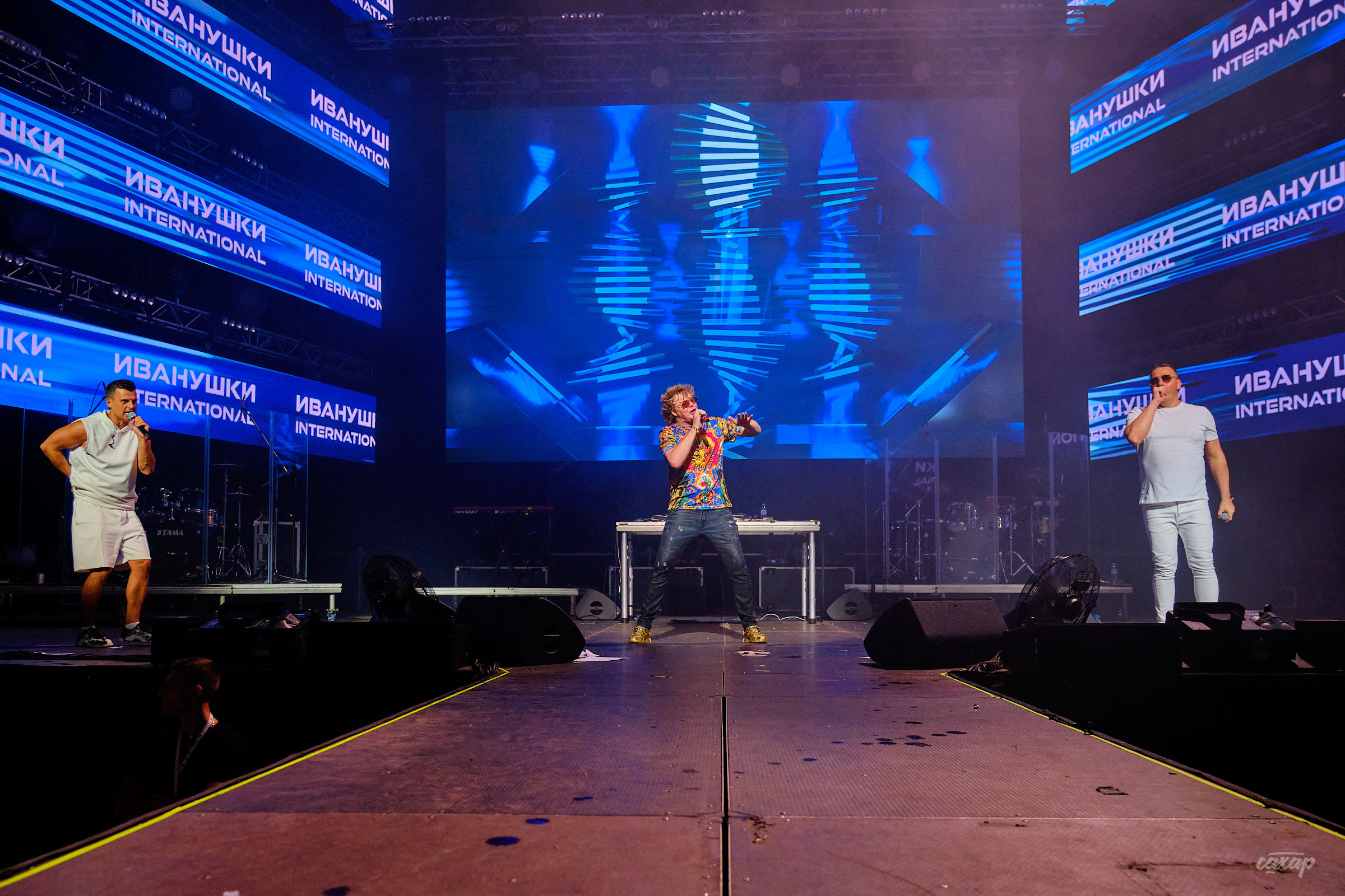 Иванушки International, Андрей Григорьев-Апполонов, Кирилл Андреев, Кирилл Туриченко, фотографии с концерта. Концертный Фотограф Юра Сахар