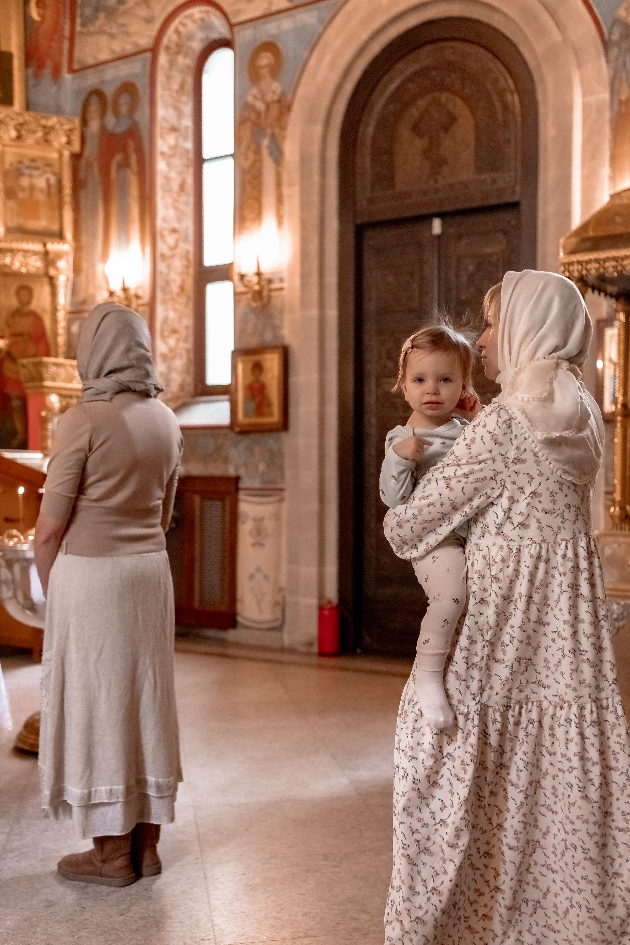 Крещение в Храме Сергия Радонежского на Рязанке. Профессиональный фотограф в Москве и Мо Мария Шантарёва