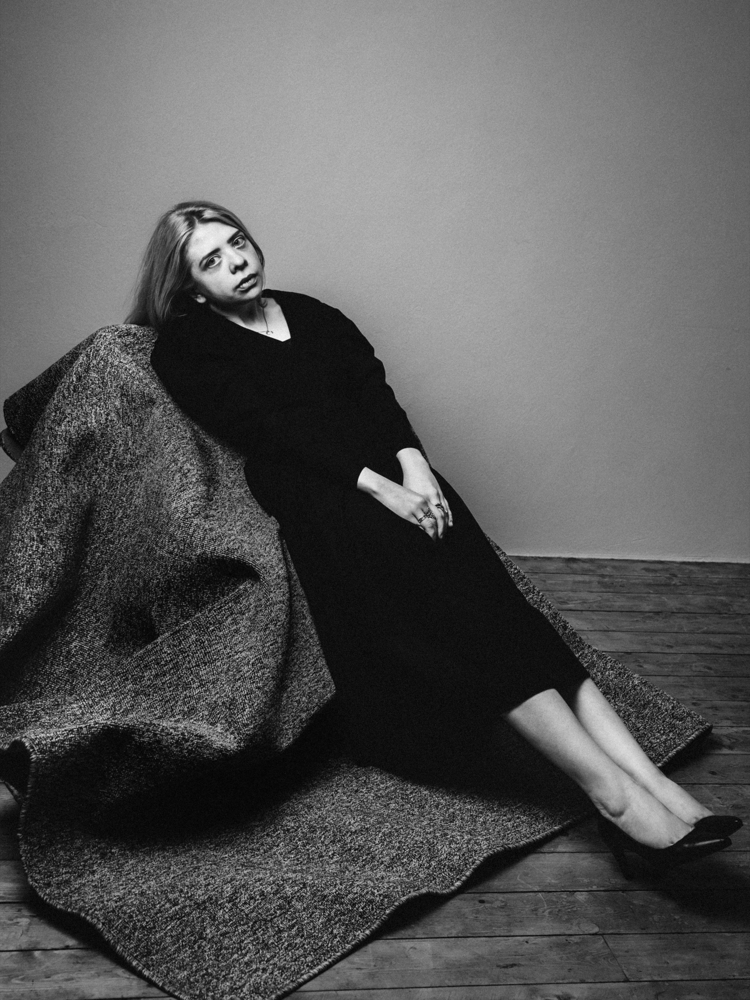 Имитация и копирование стиля Ирвина Пенна в рамках съёмок для Артмастерс 2025. Commercial photographer | Anton Ermakov