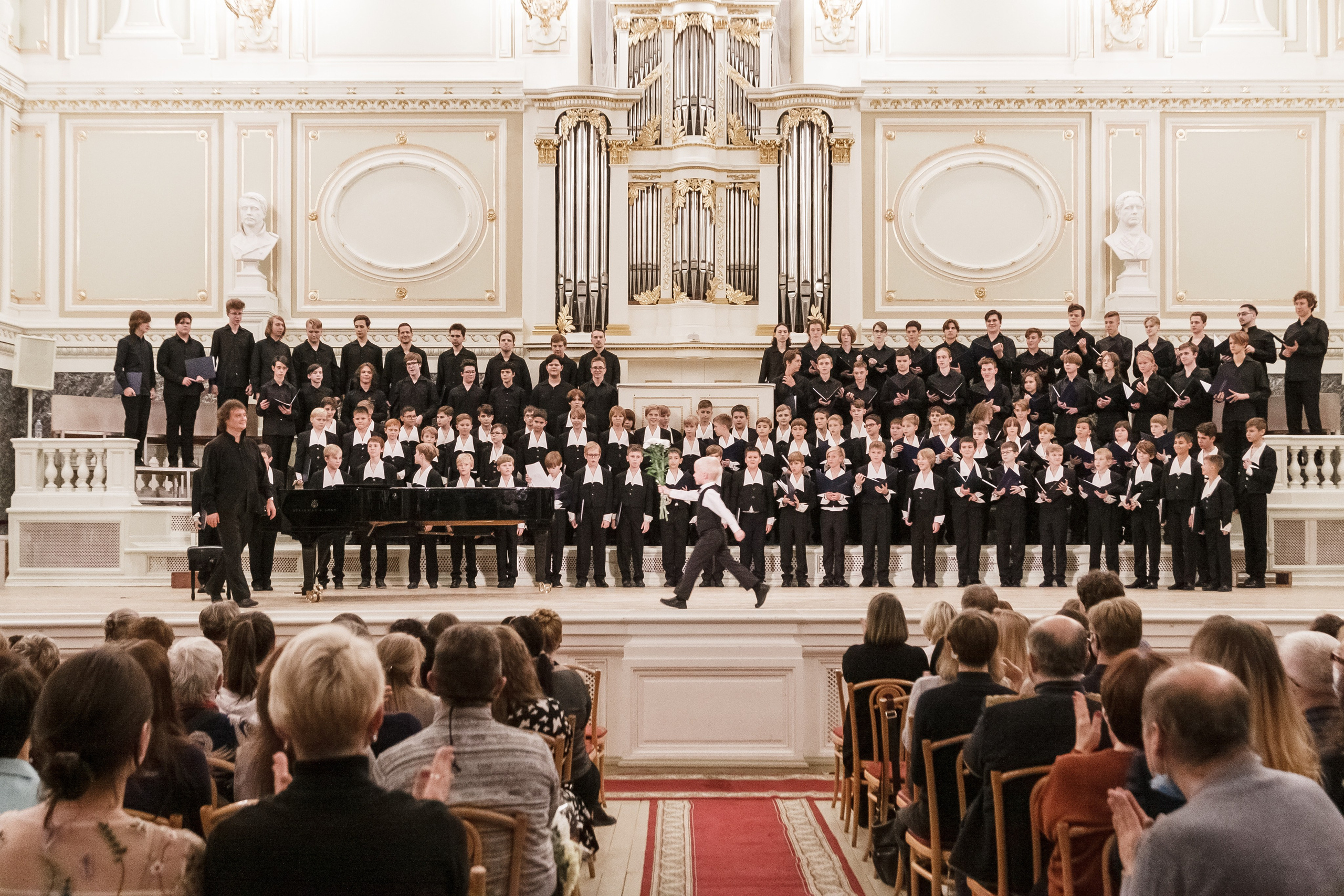 Евгения Стриженова — репортажный фотограф в Санкт-Петербурге