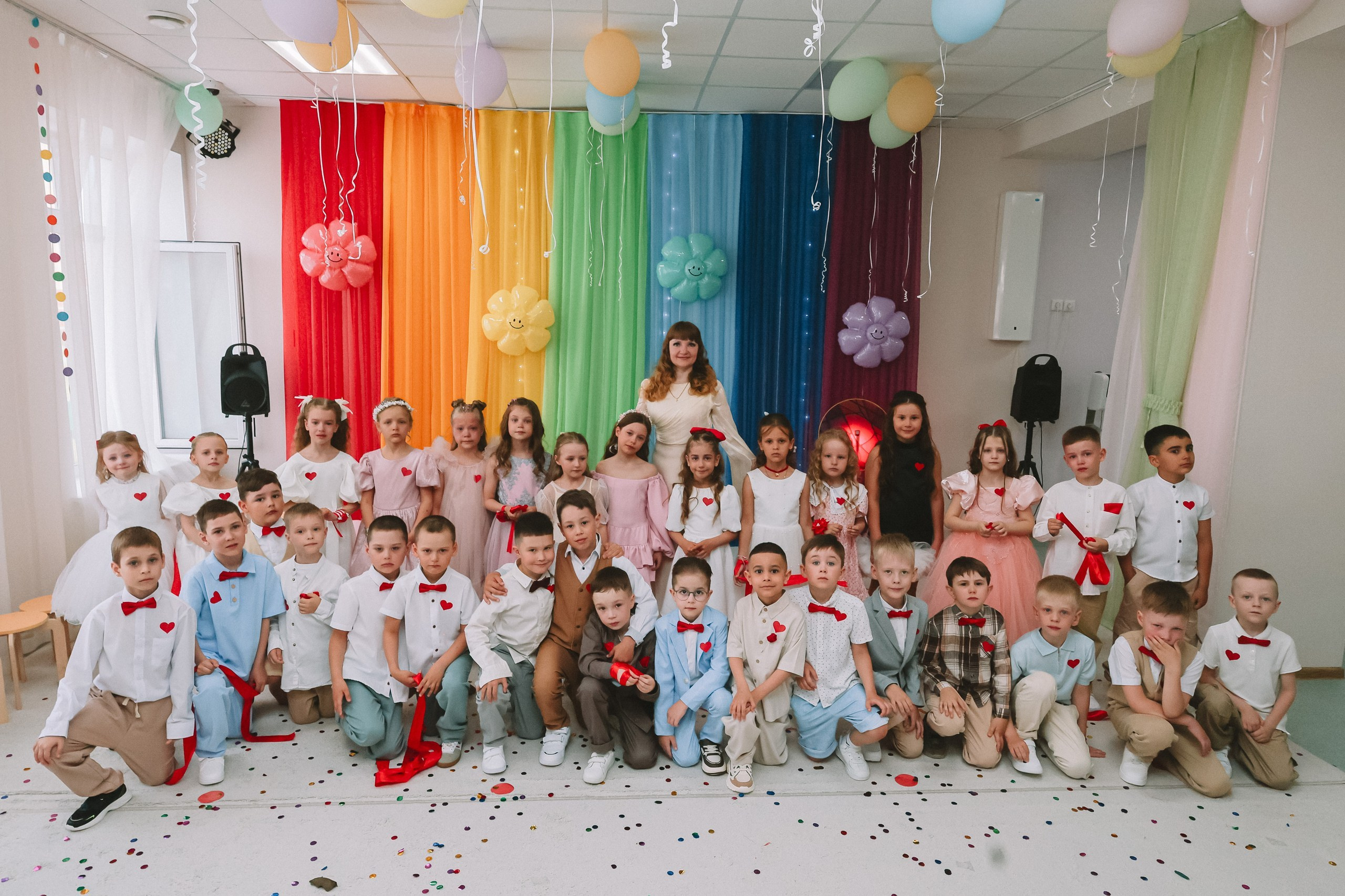 Выпускной репортаж. Семейный фотограф Тюмень, фотограф на роды Салмина Мария