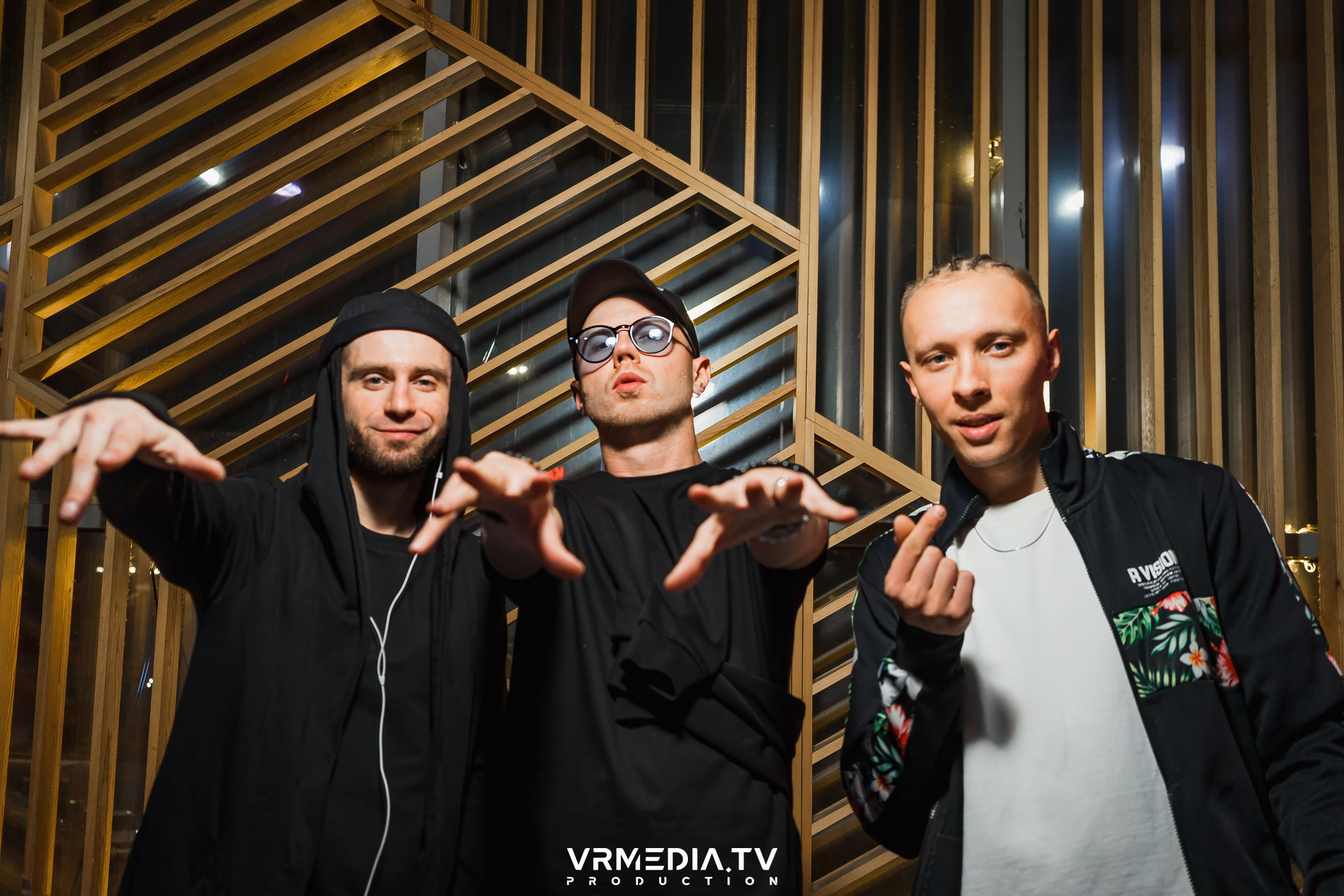 Halloween ARACHNOPHOBIA в баре «Друзья»