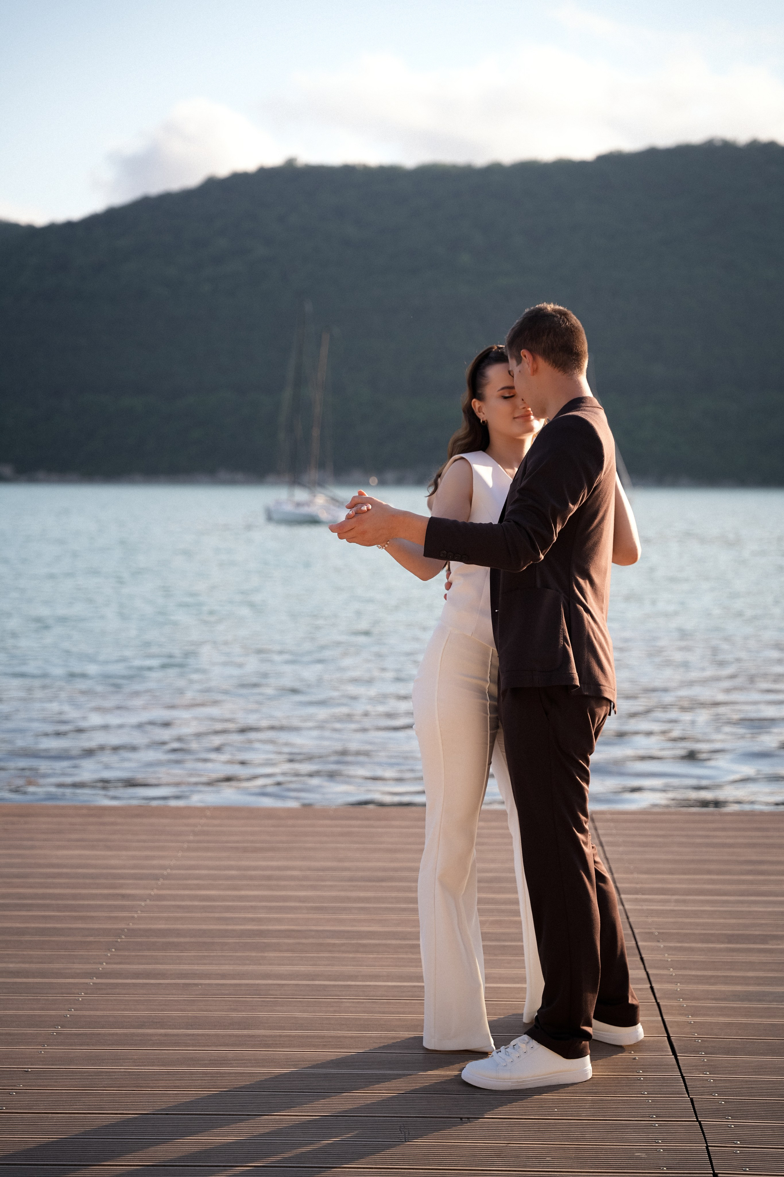 Lovestory в Абрау-Дюрсо. Фотограф Новороссийск | Геленджик и ЮФО Эльвина Ясинская