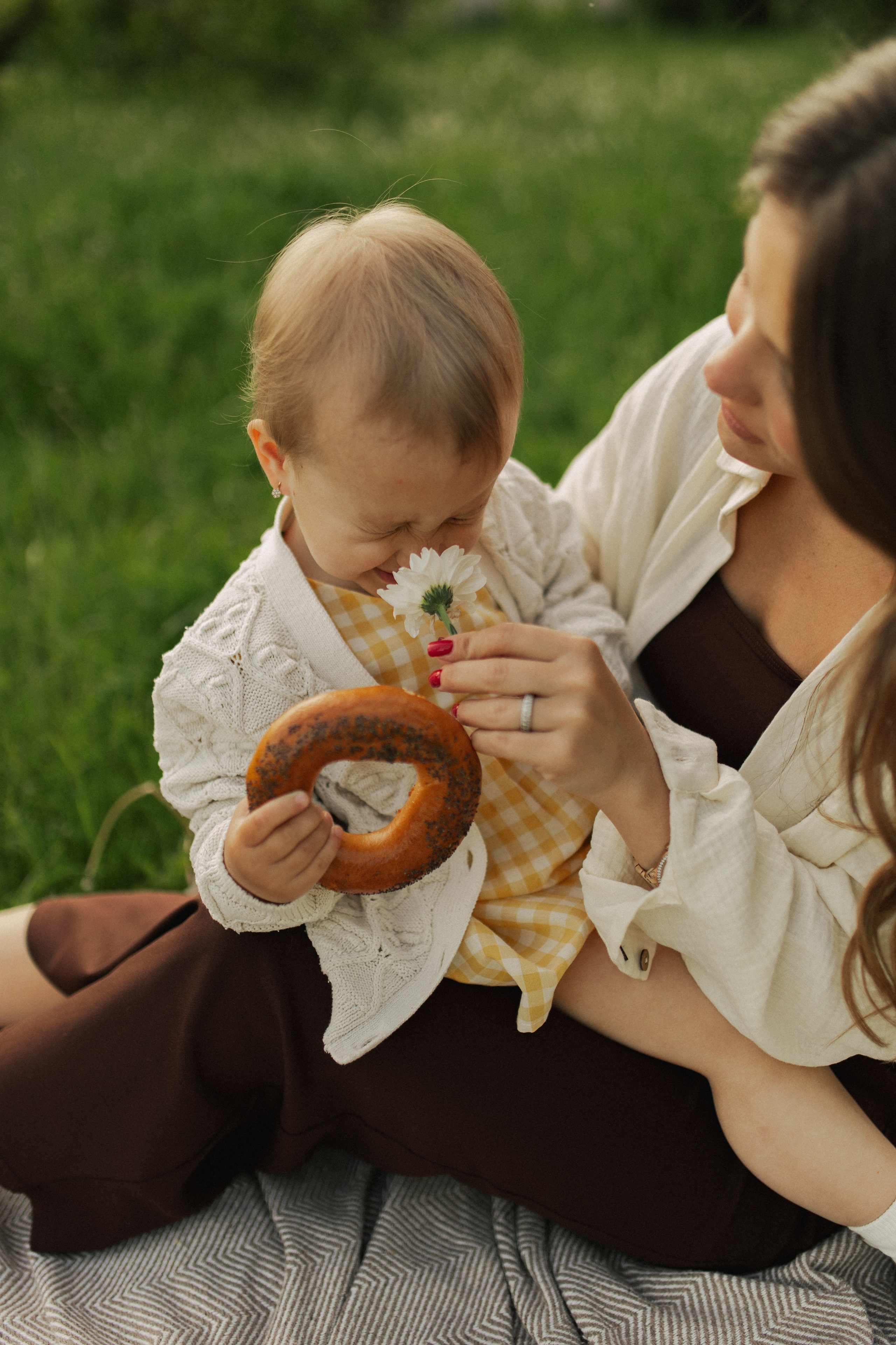 Лола и Софи. Главная