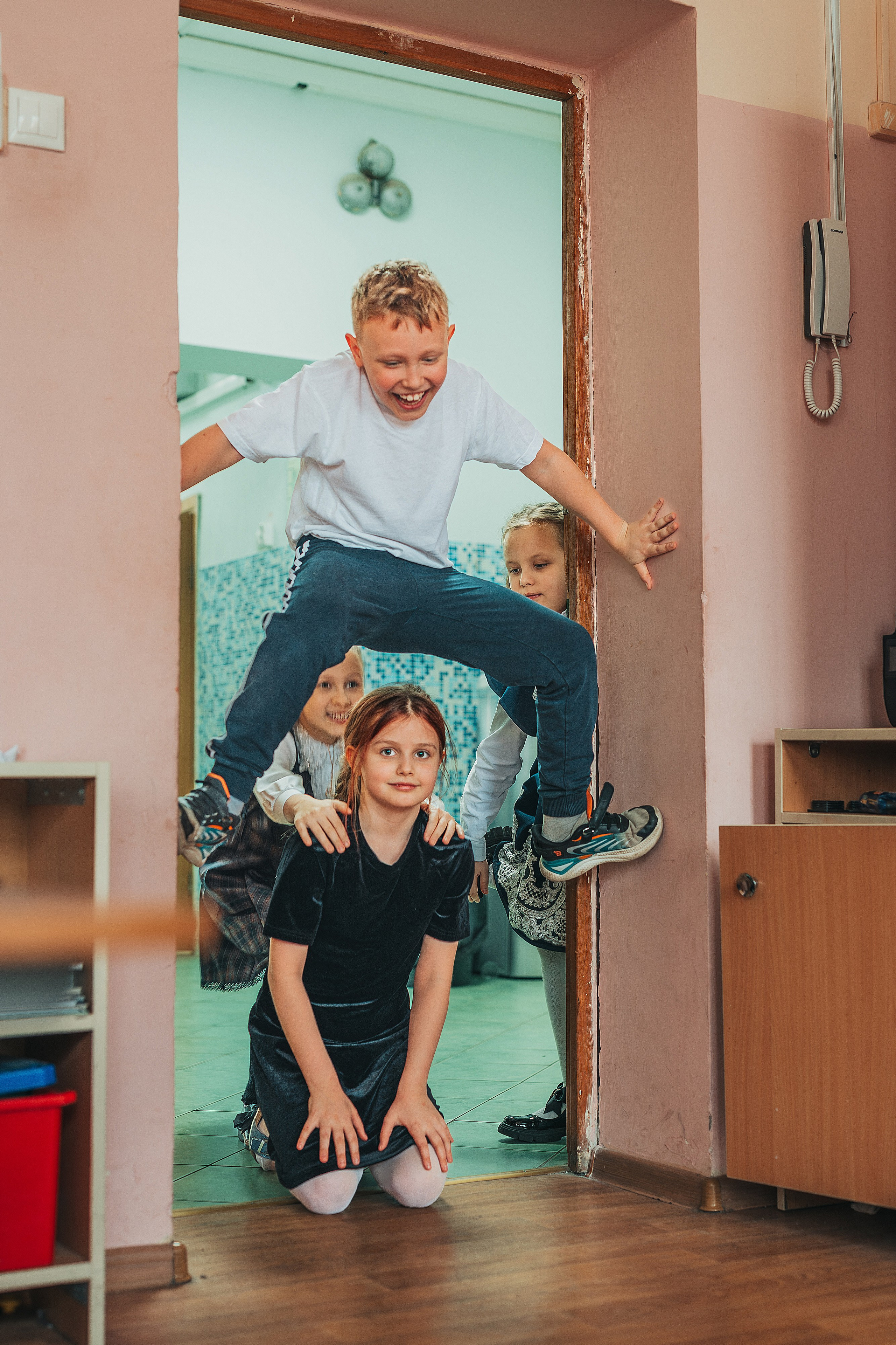 2 класс. Школьные альбомы и альбомы для детского сада. Юлия Осипова. Москва